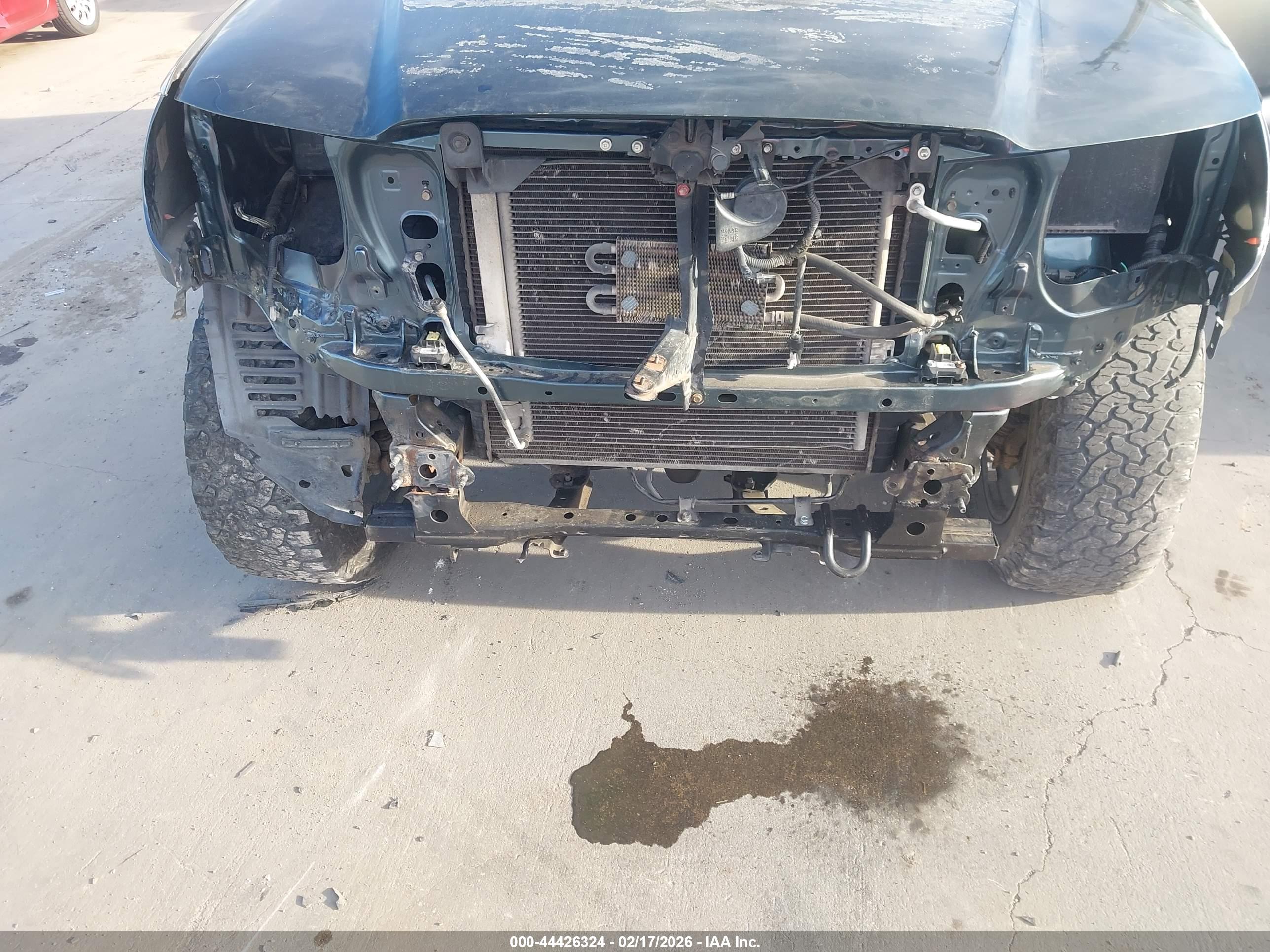 TOYOTA TACOMA image 6