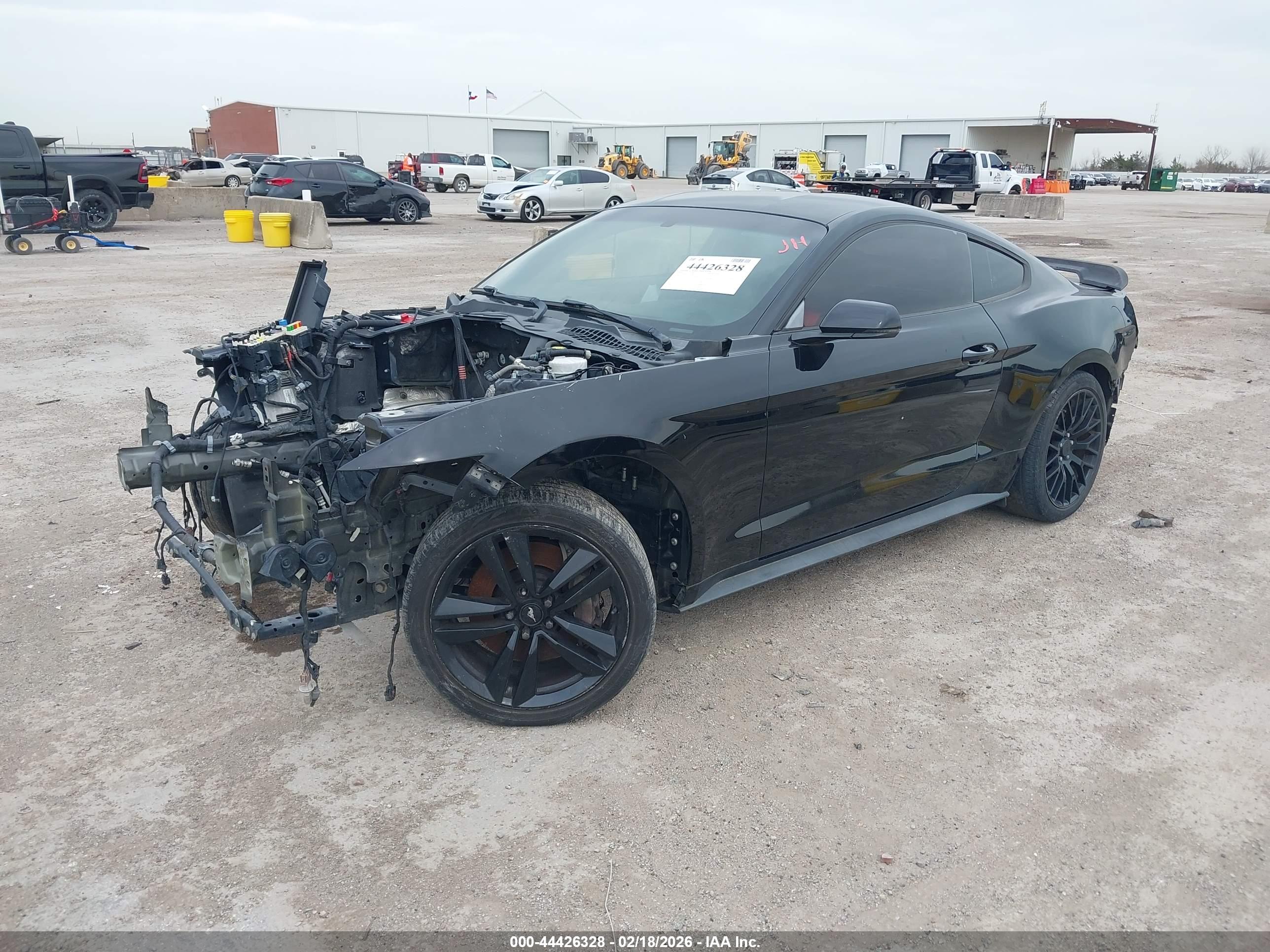 FORD MUSTANG image 2