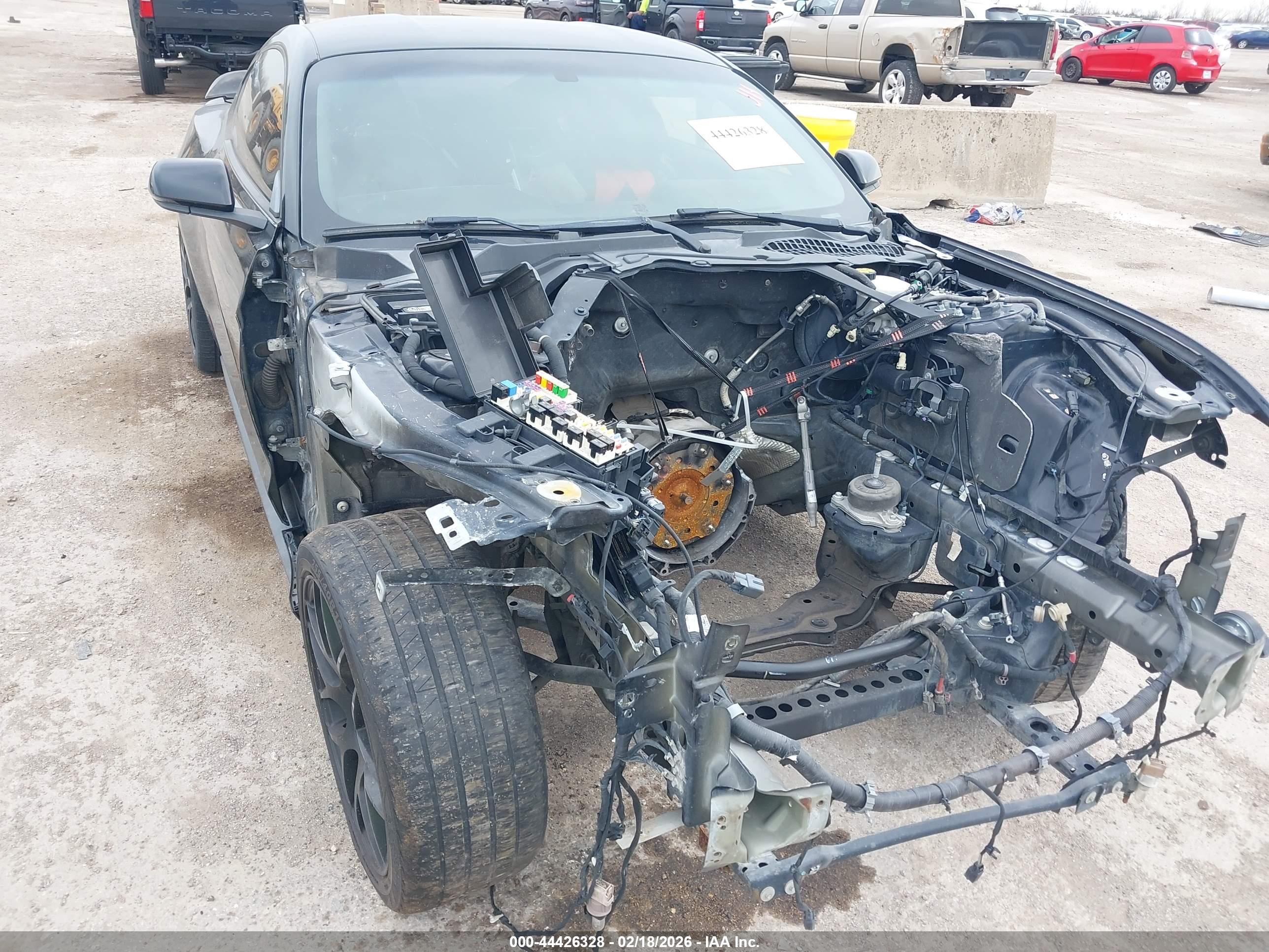 FORD MUSTANG image 6
