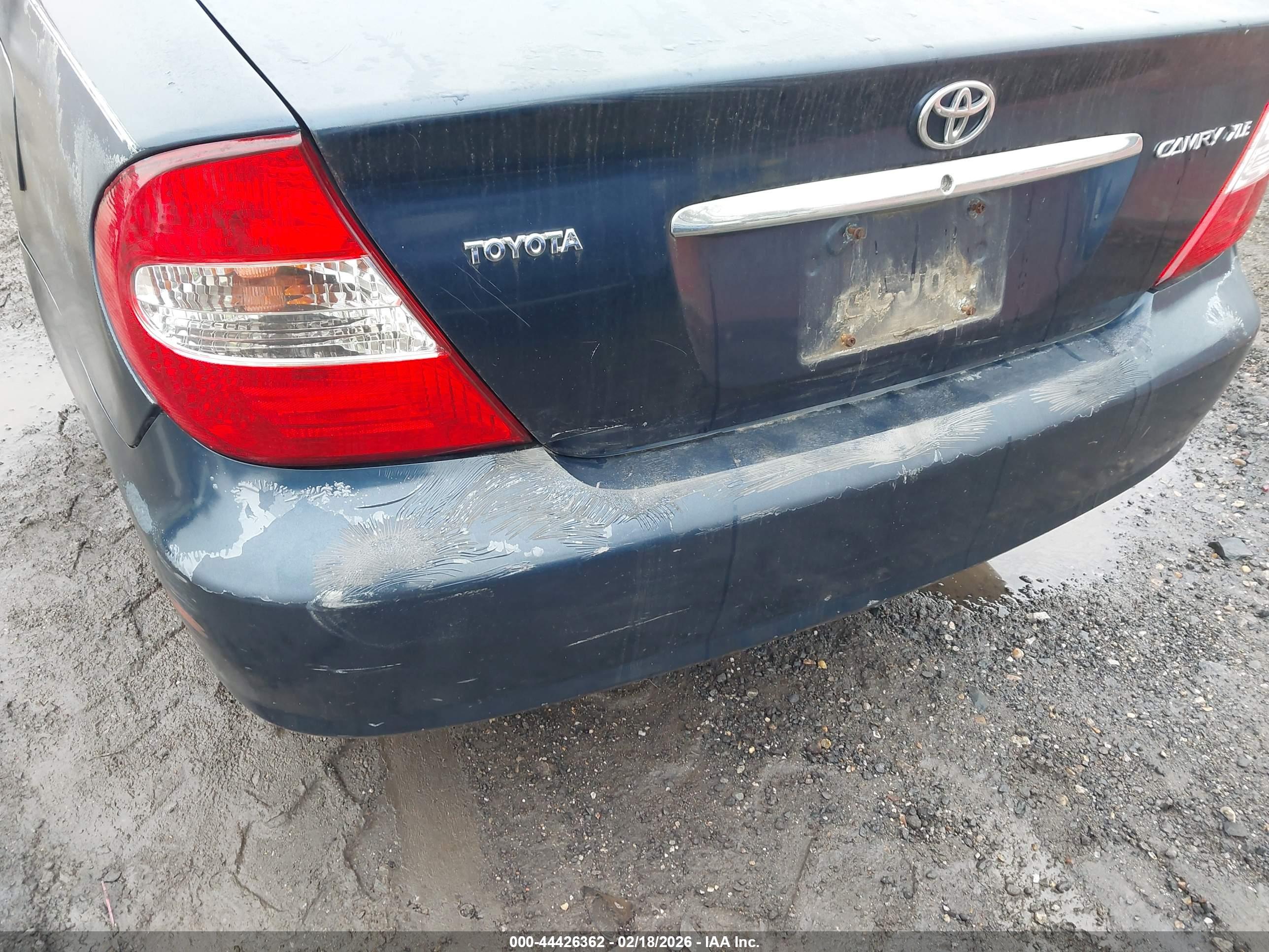 TOYOTA CAMRY image 6