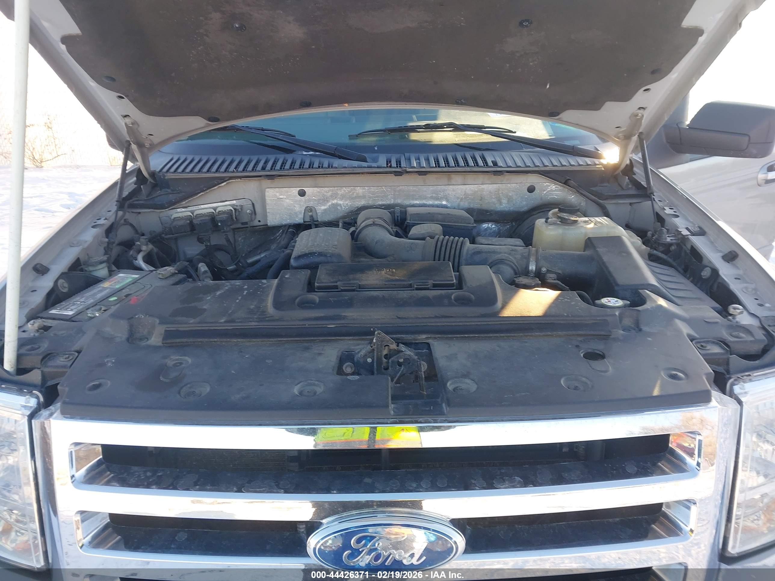FORD EXPEDITION image 10