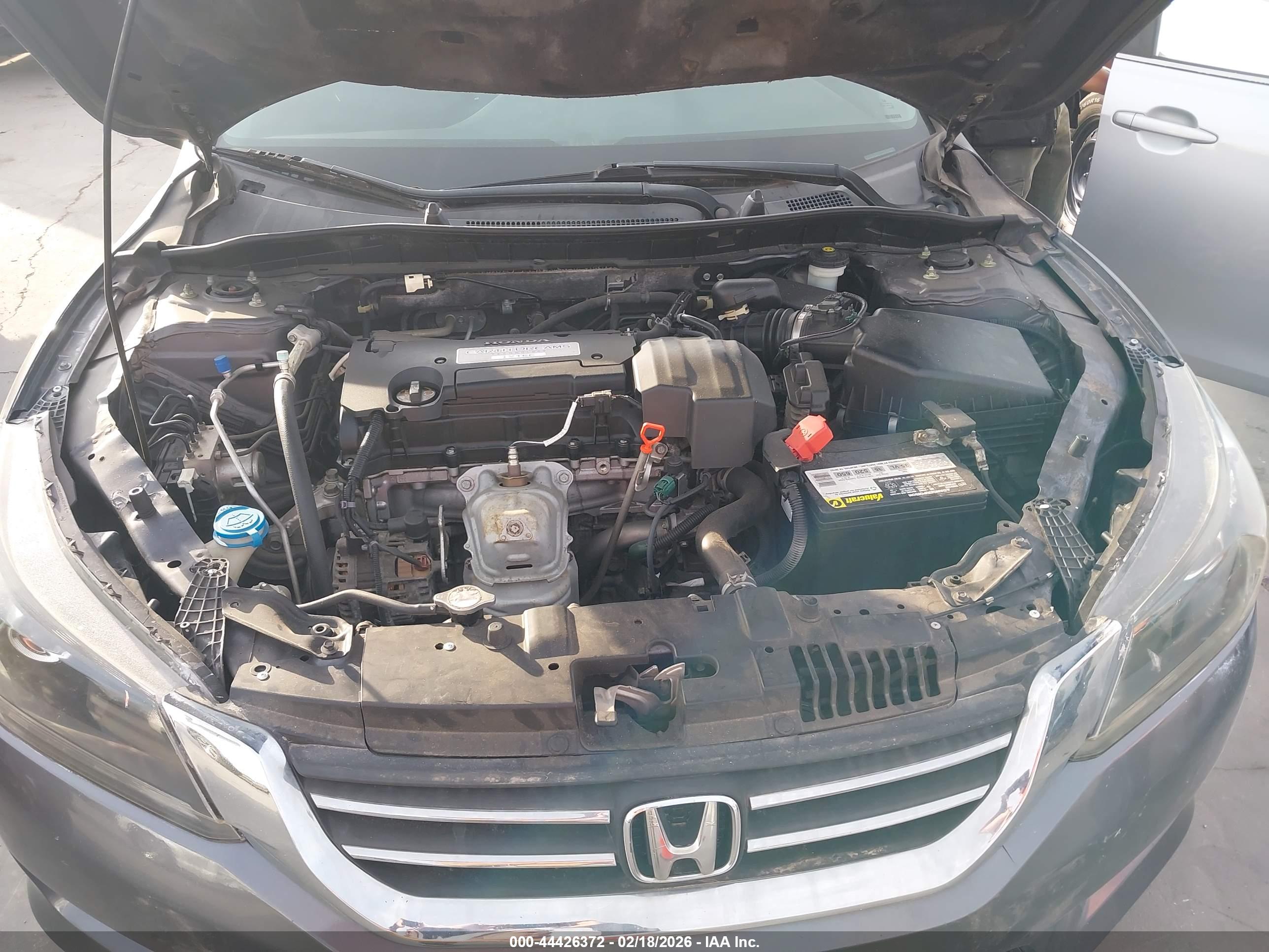 HONDA ACCORD image 10