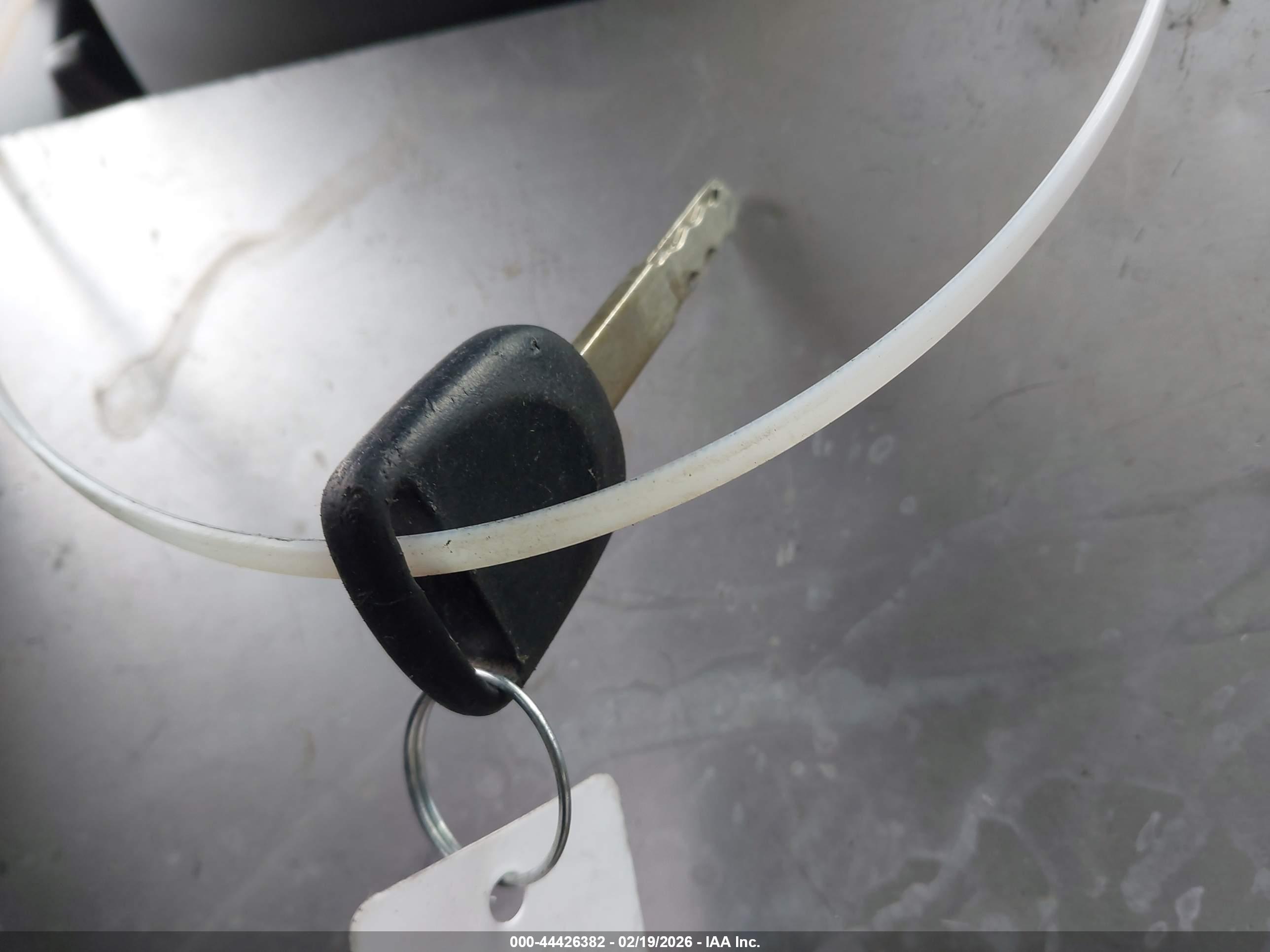 HONDA FIT image 11