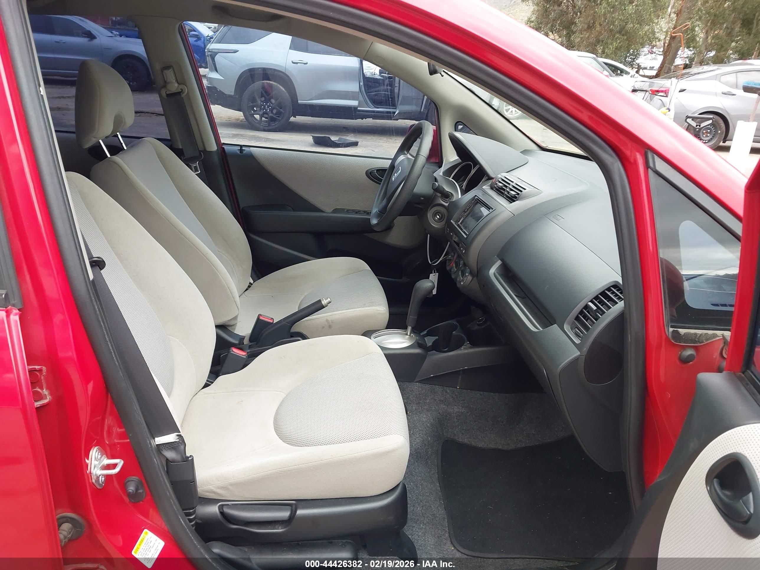 HONDA FIT image 5