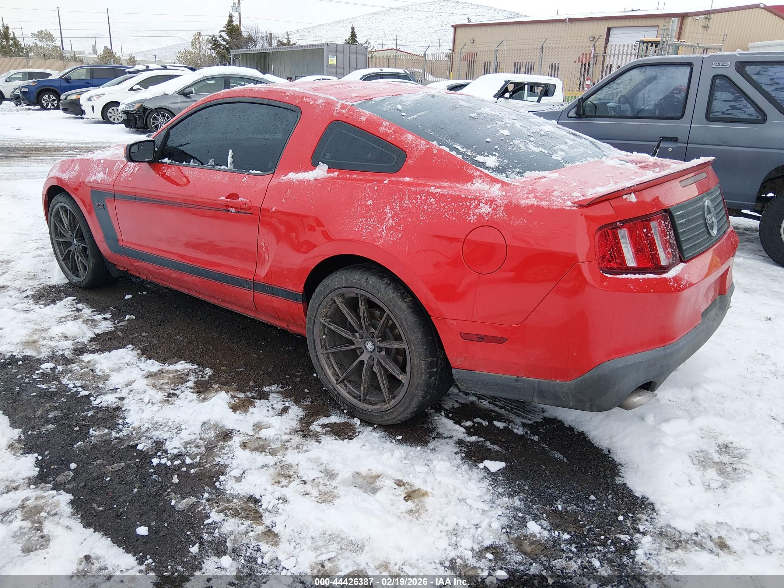 FORD MUSTANG image 3