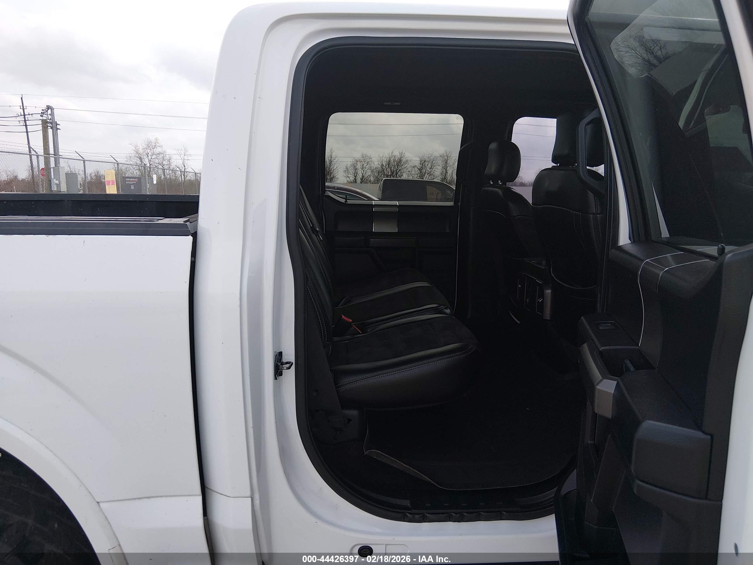 FORD F-150 image 8