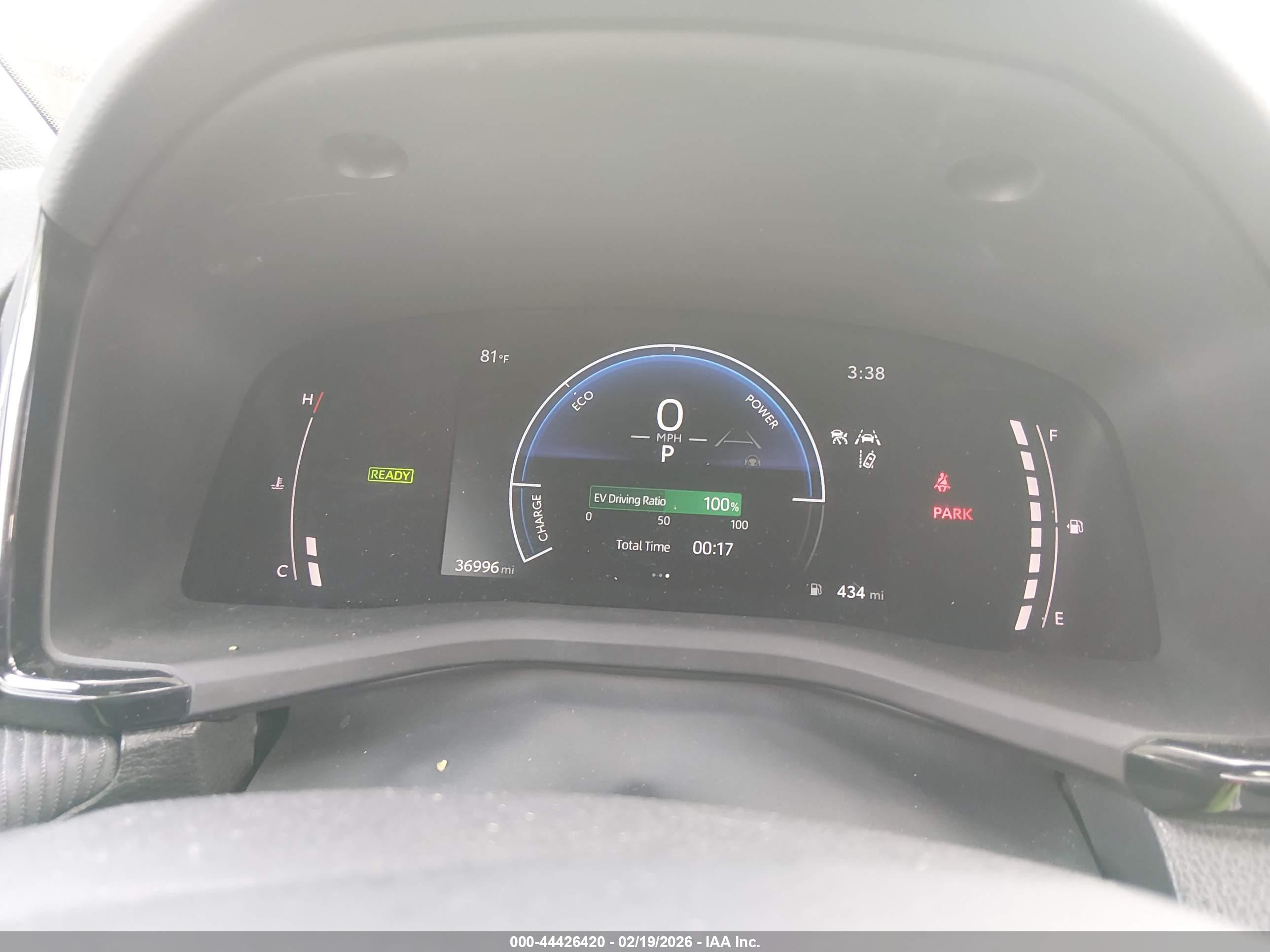 TOYOTA CAMRY image 7