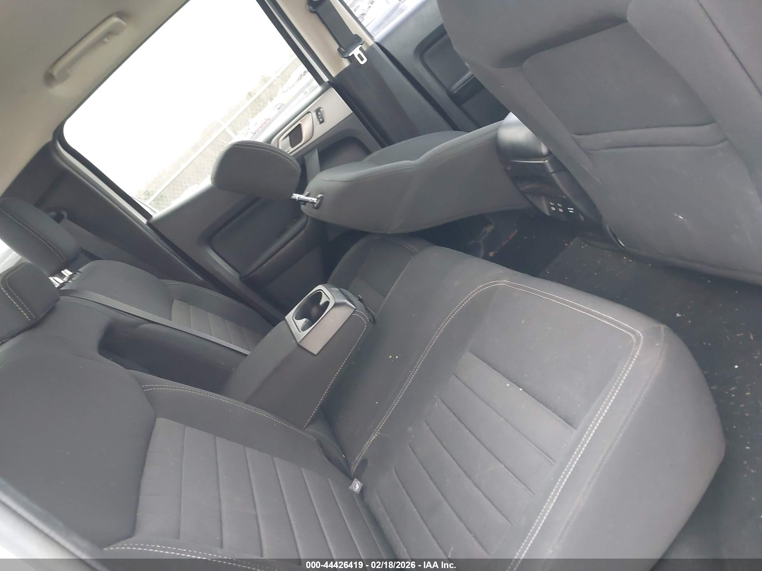 FORD RANGER image 8