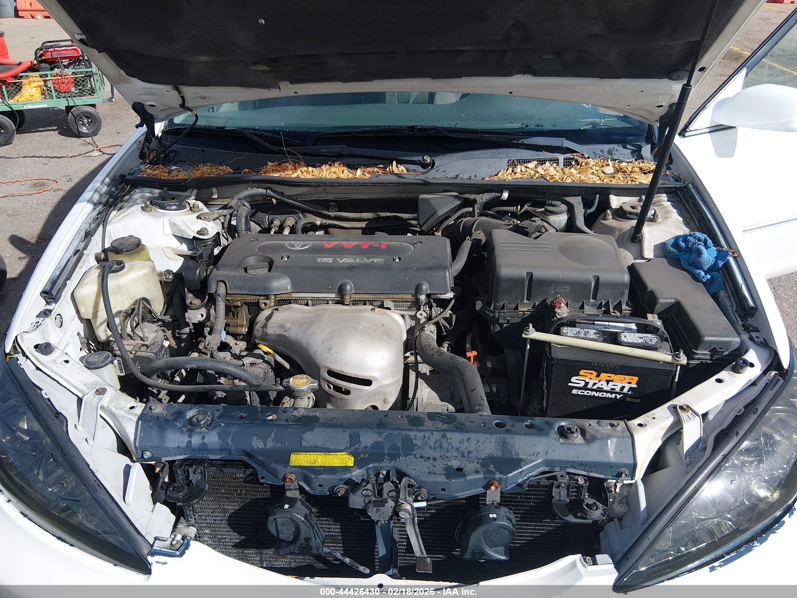 TOYOTA CAMRY image 10