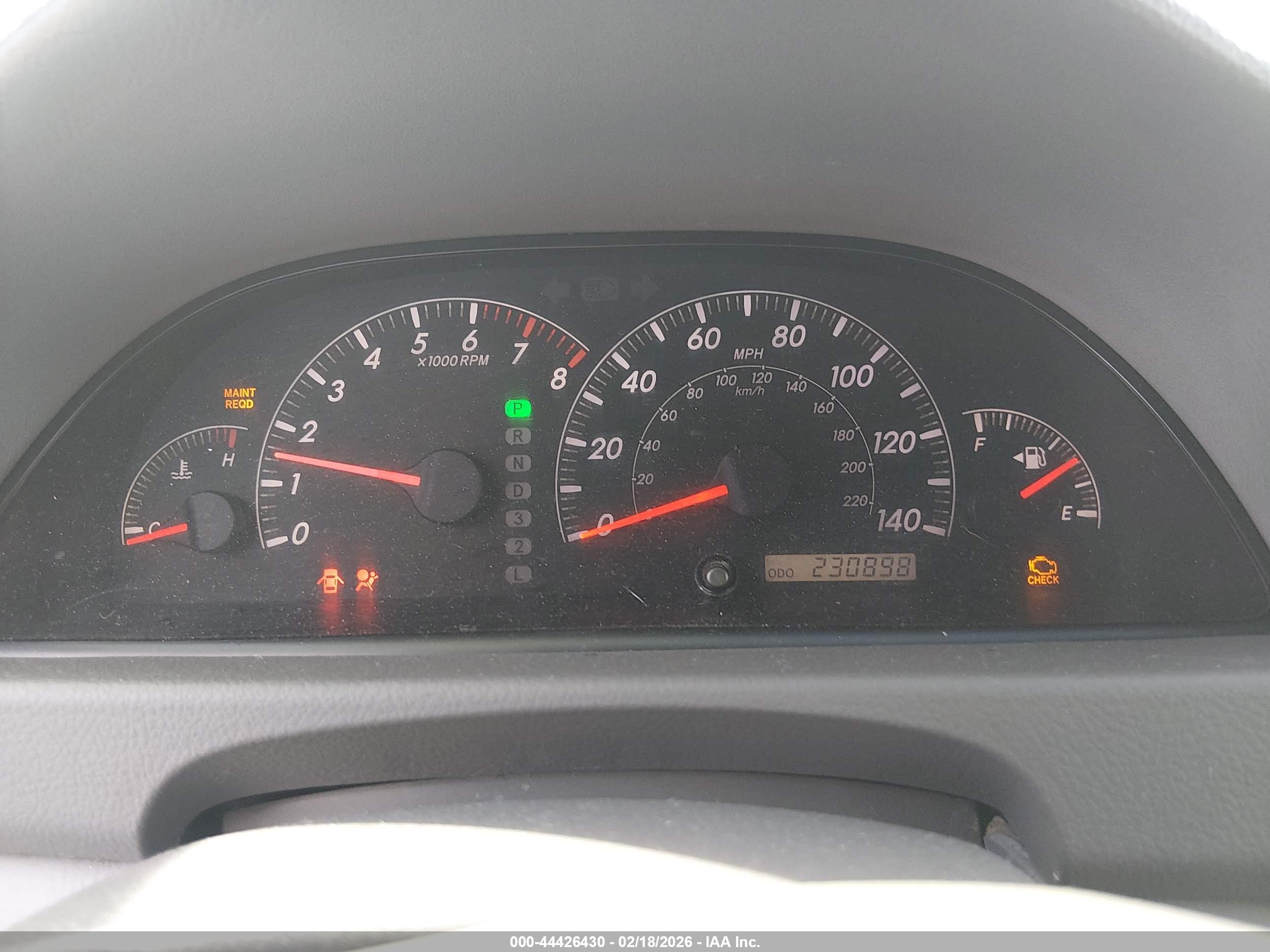 TOYOTA CAMRY image 7
