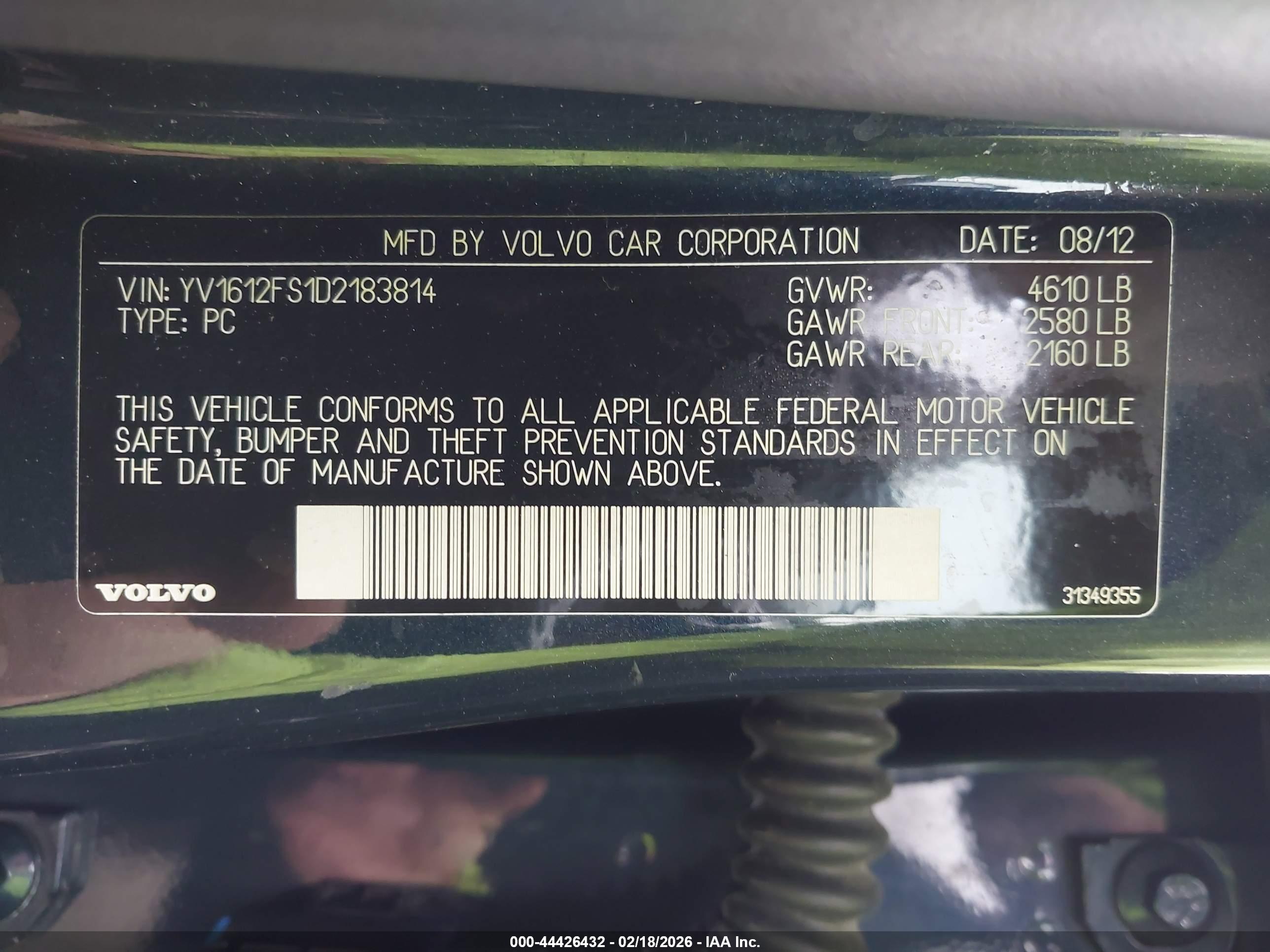 VOLVO S60 image 9
