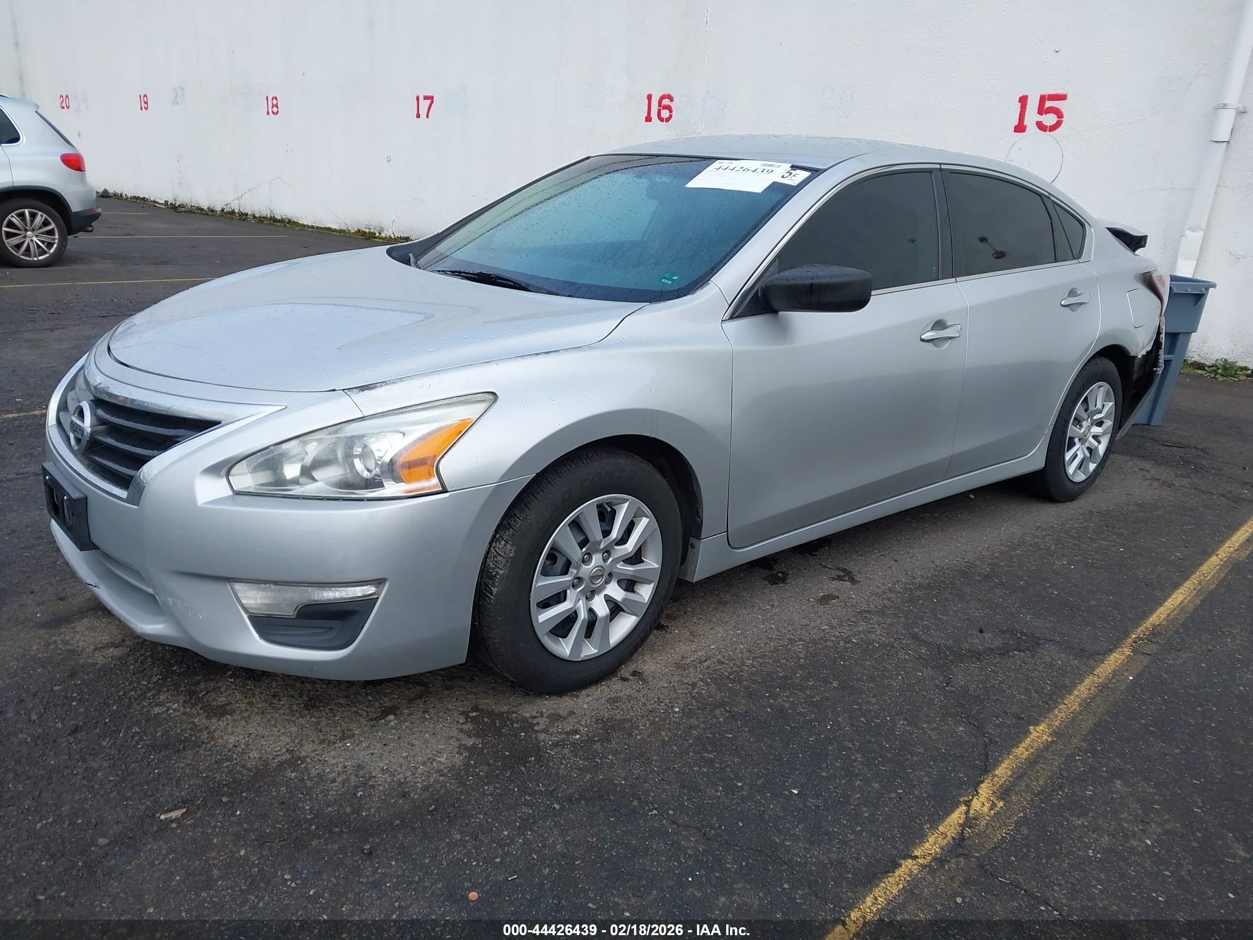 NISSAN ALTIMA image 2