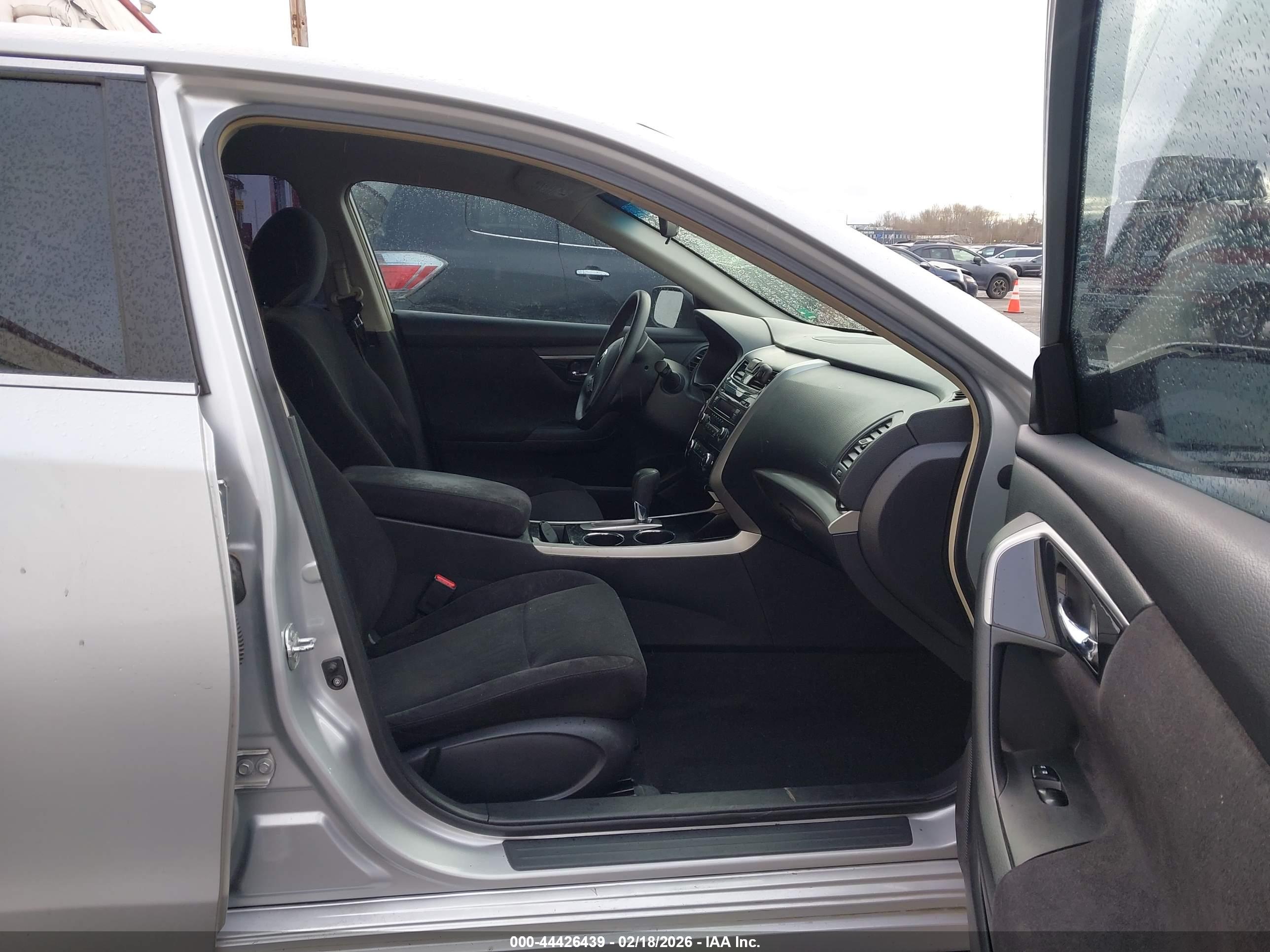 NISSAN ALTIMA image 5