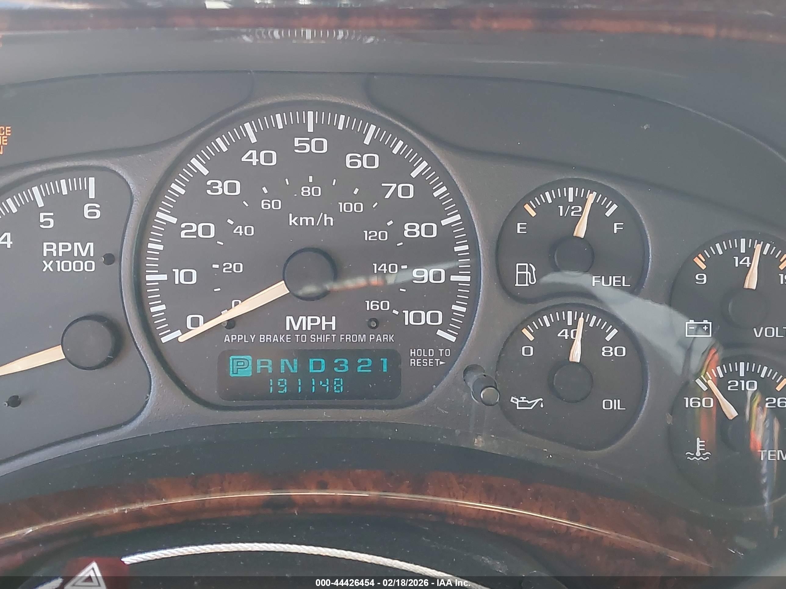 CHEVROLET SILVERADO image 7