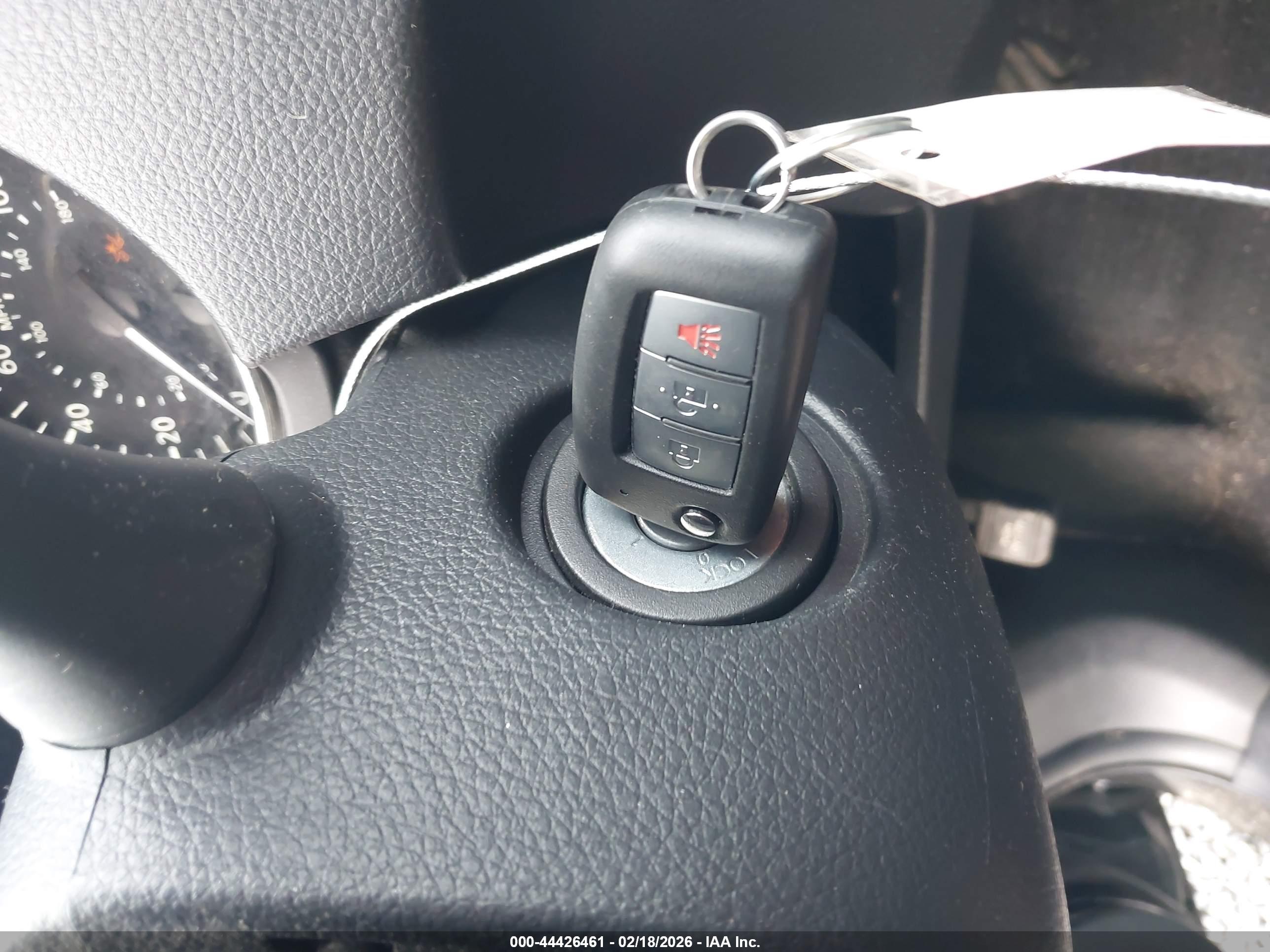 NISSAN ROGUE image 11