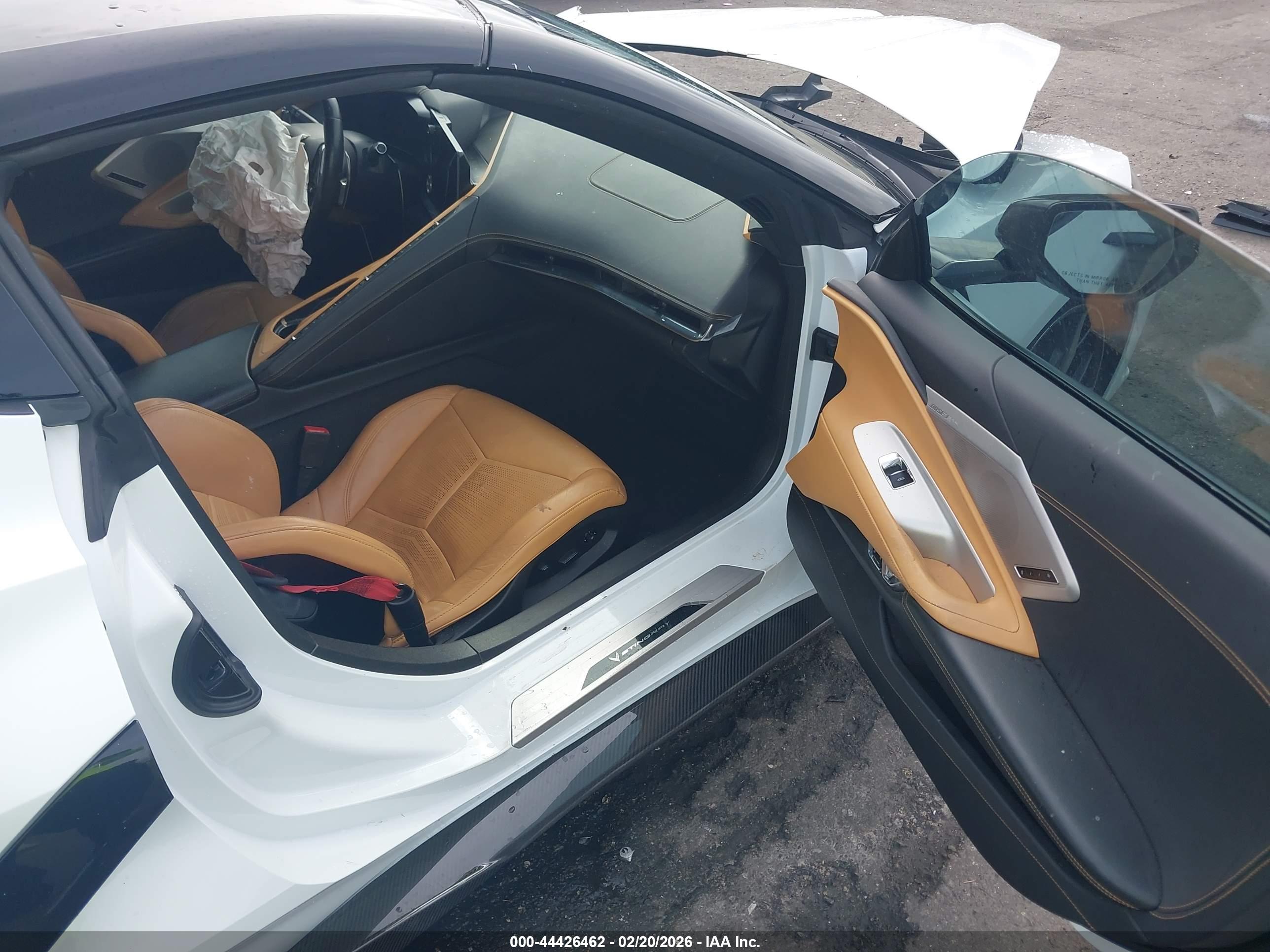 CHEVROLET CORVETTE image 5
