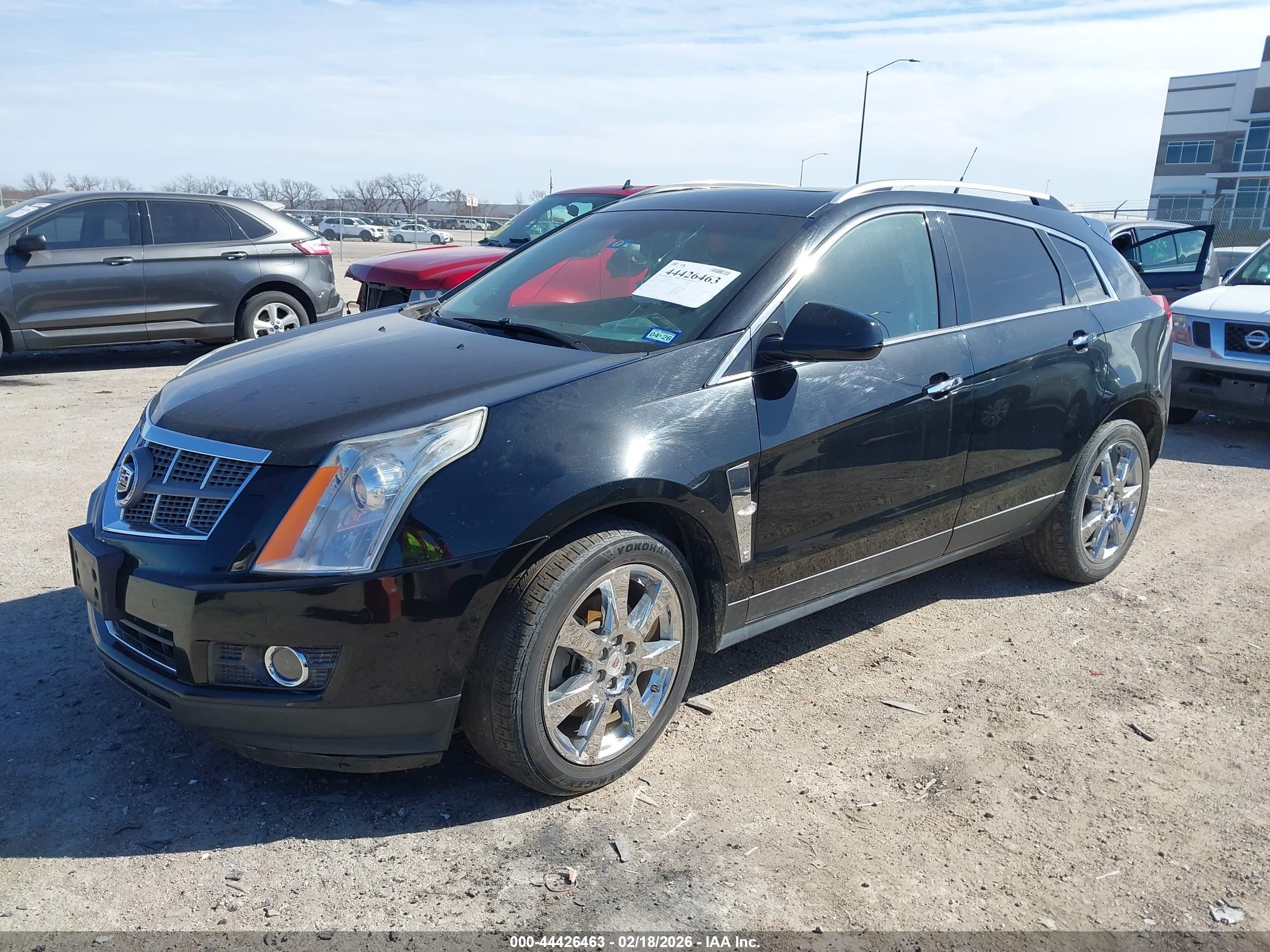 CADILLAC SRX image 2