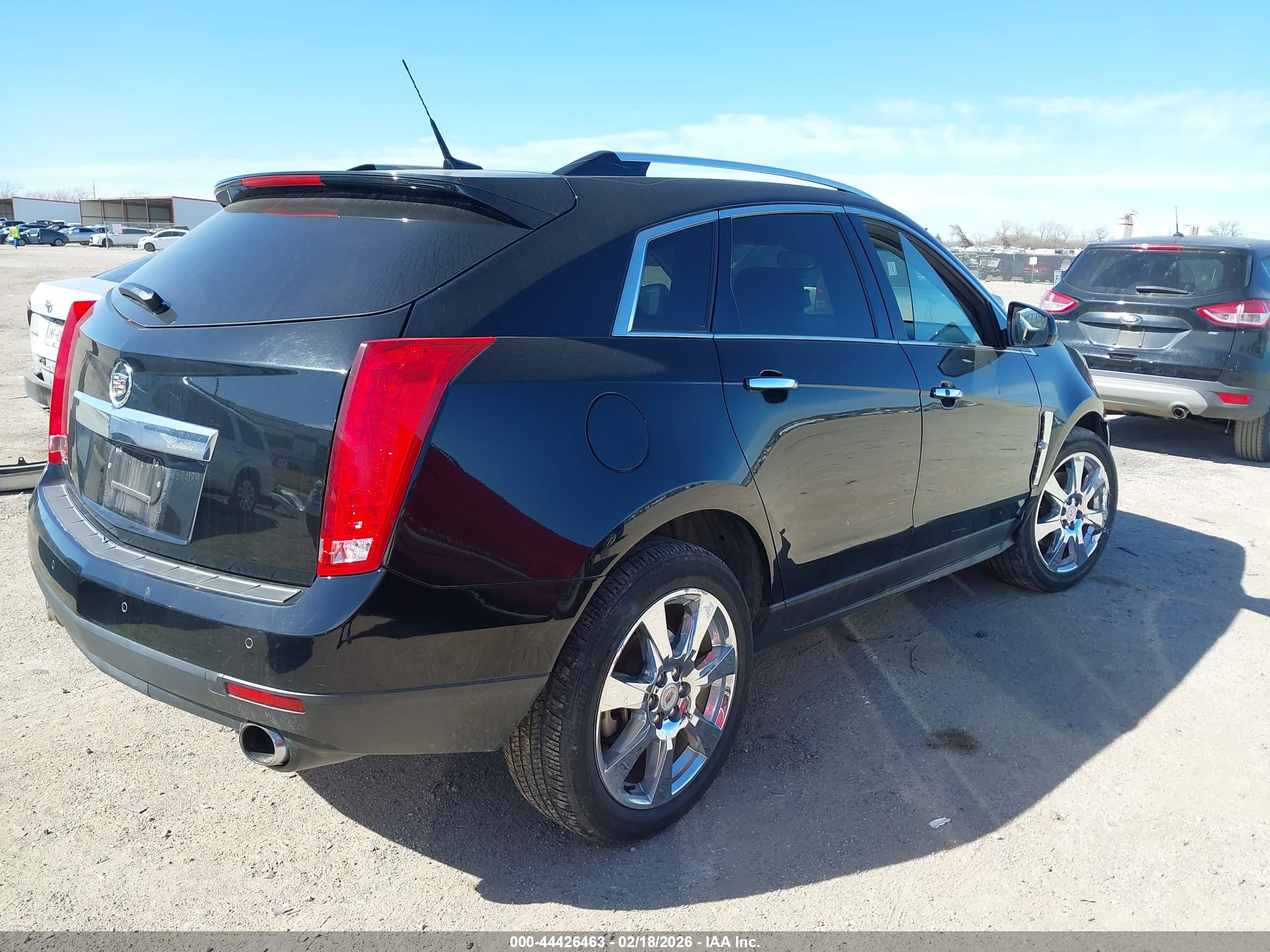 CADILLAC SRX image 4