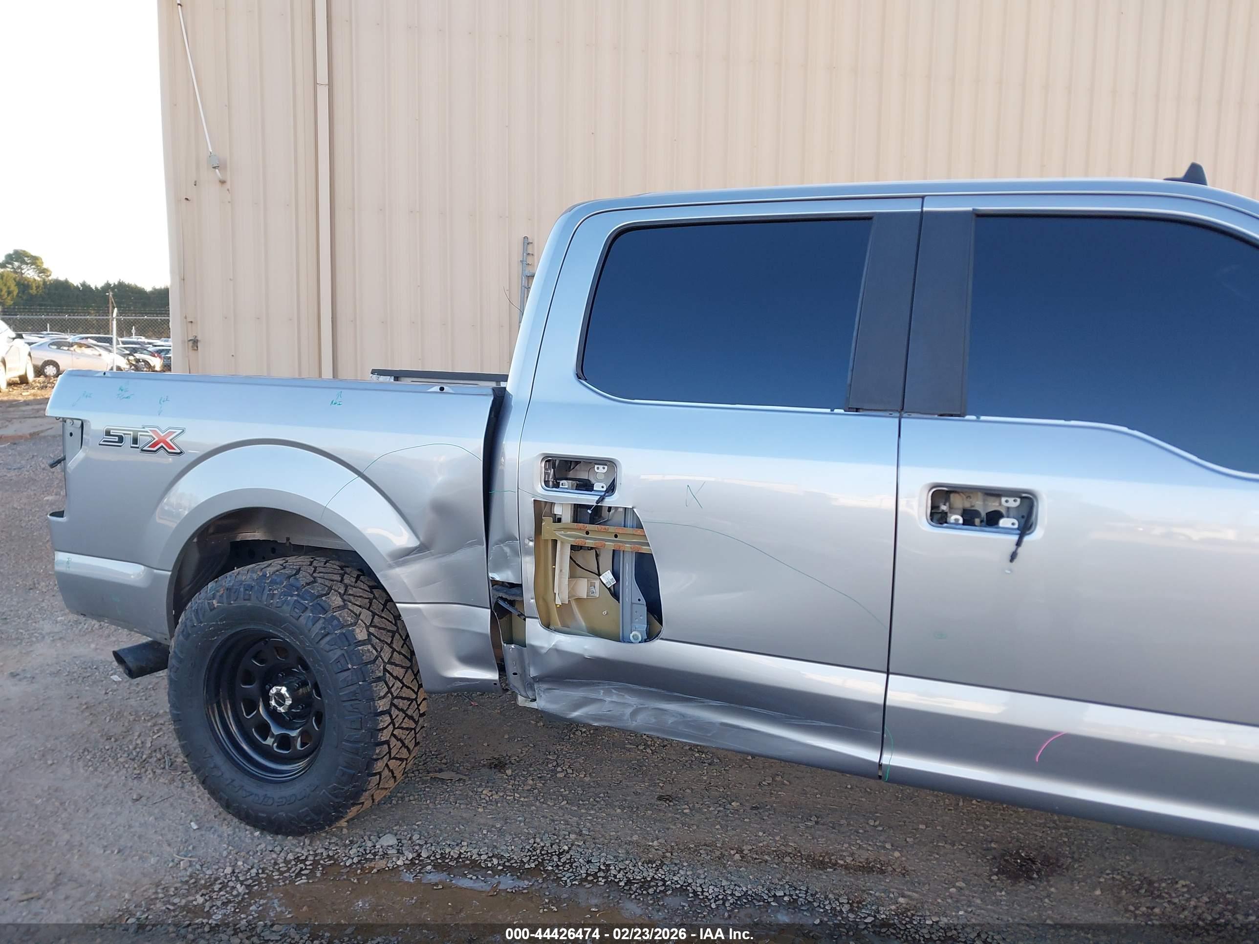 FORD F-150 image 6