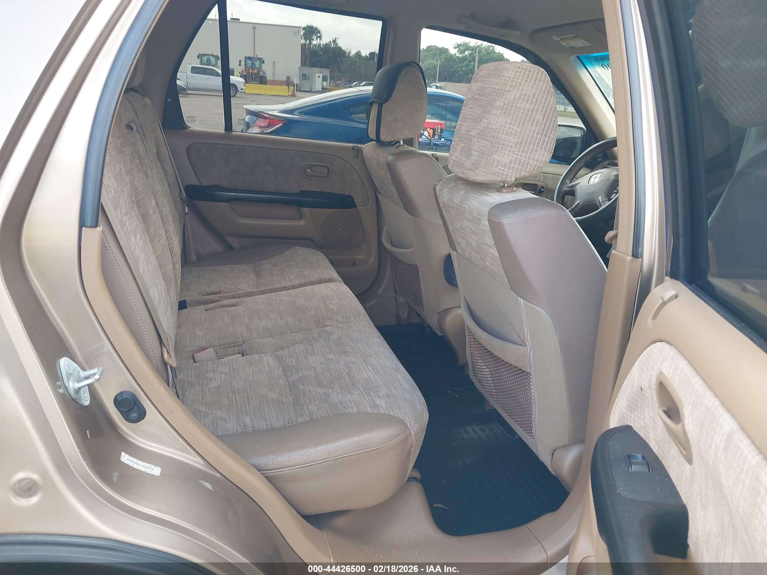 HONDA CR-V image 8