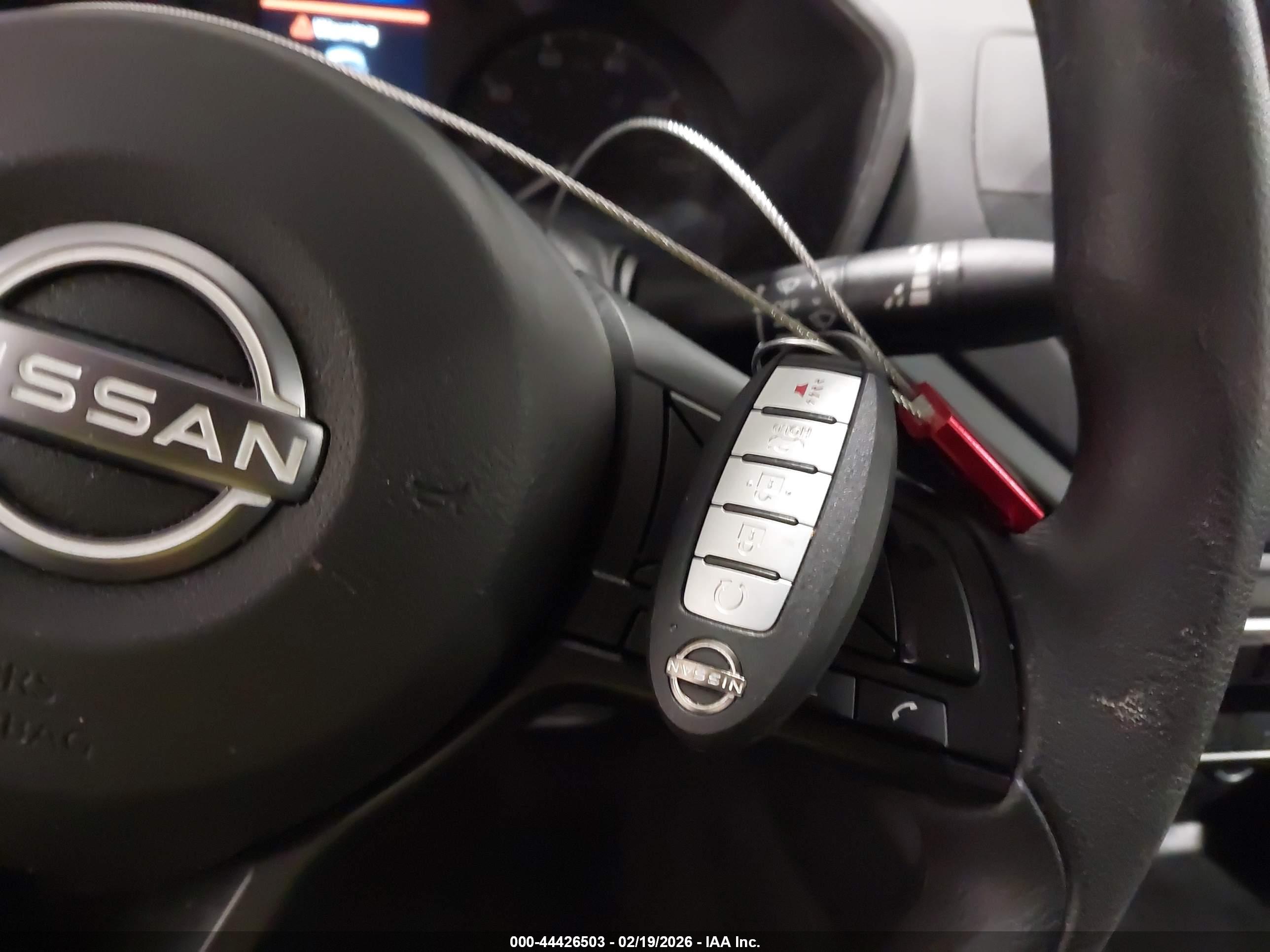 NISSAN ALTIMA image 11