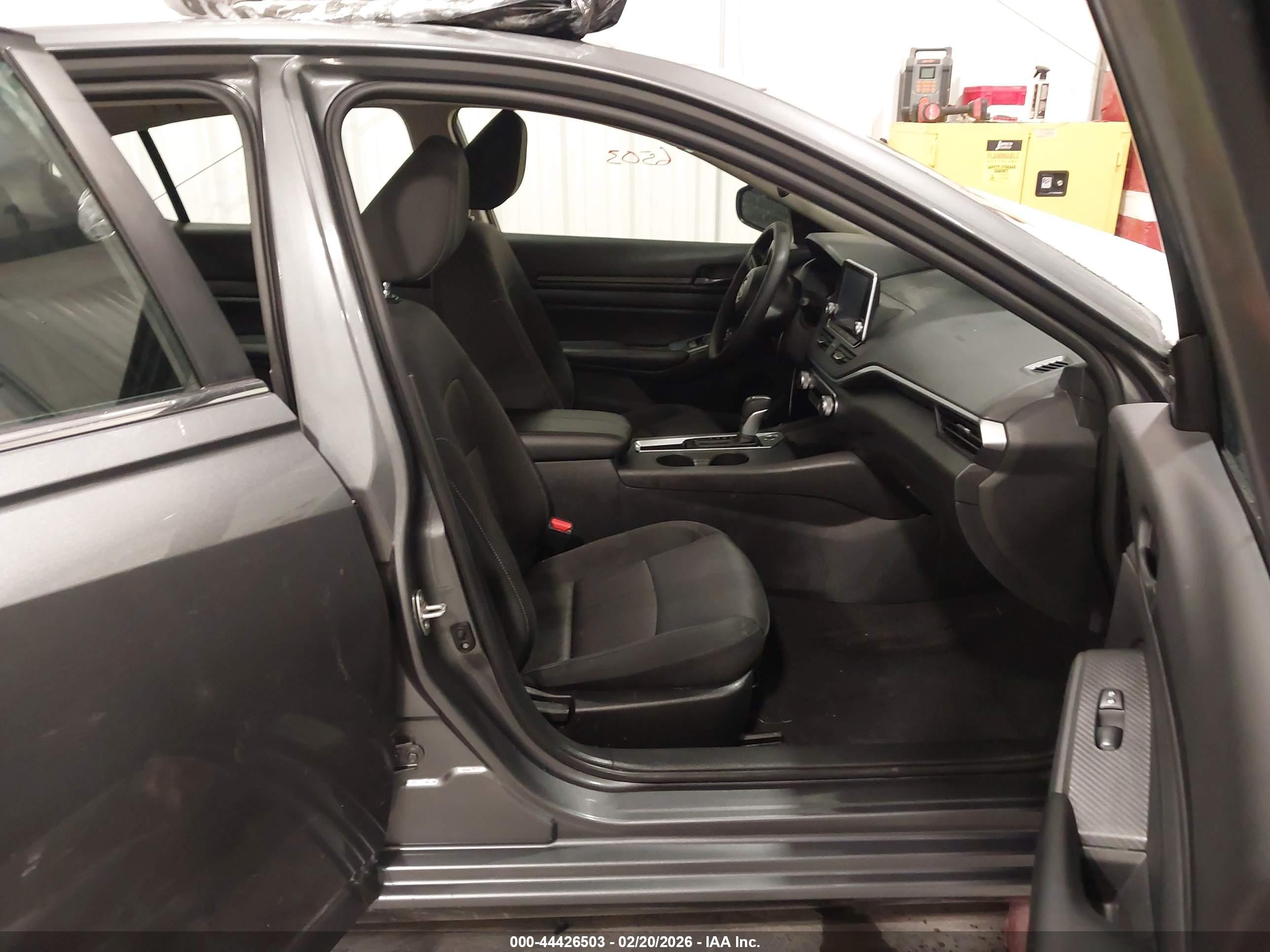 NISSAN ALTIMA image 5