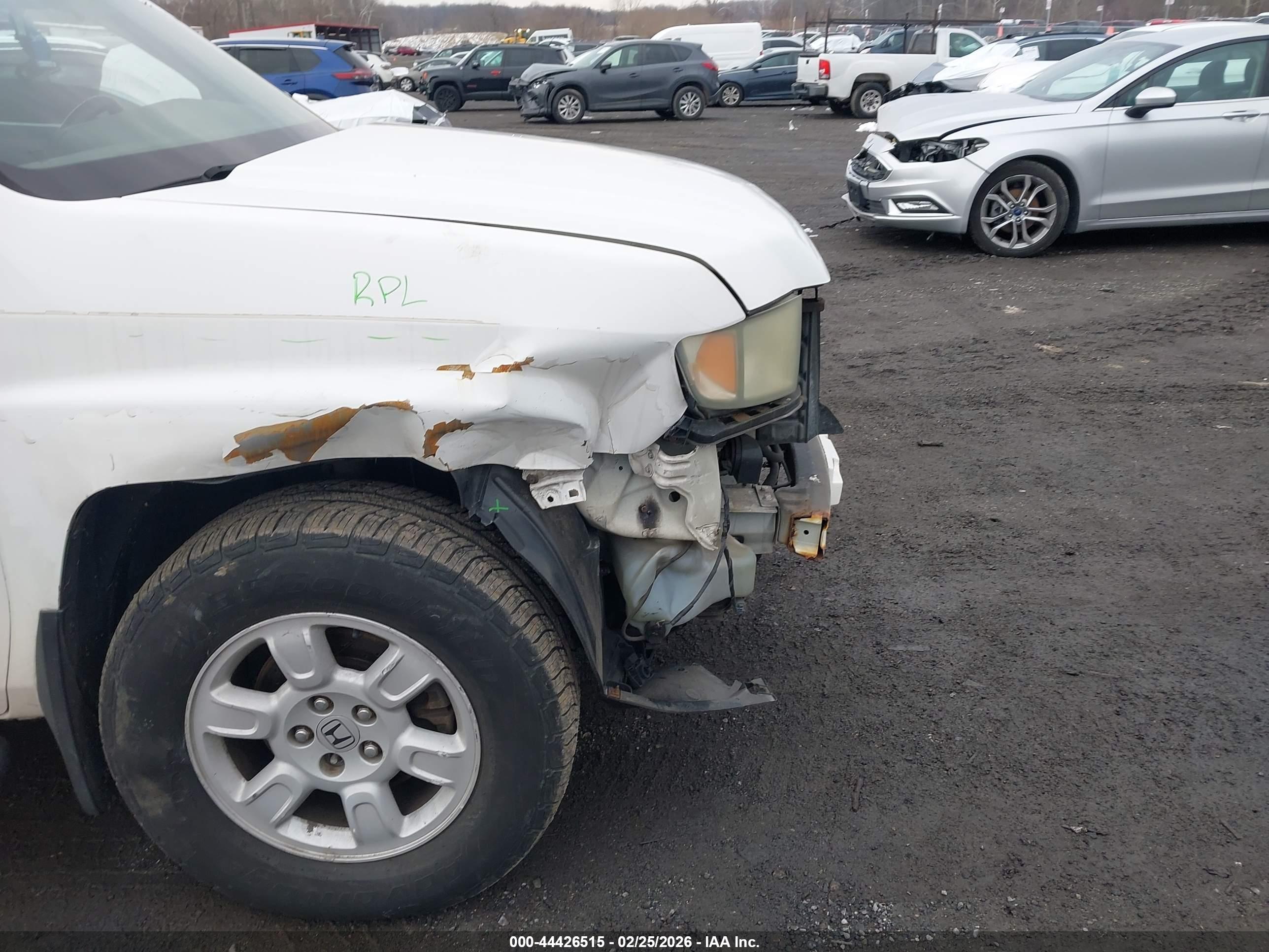 HONDA RIDGELINE image 6