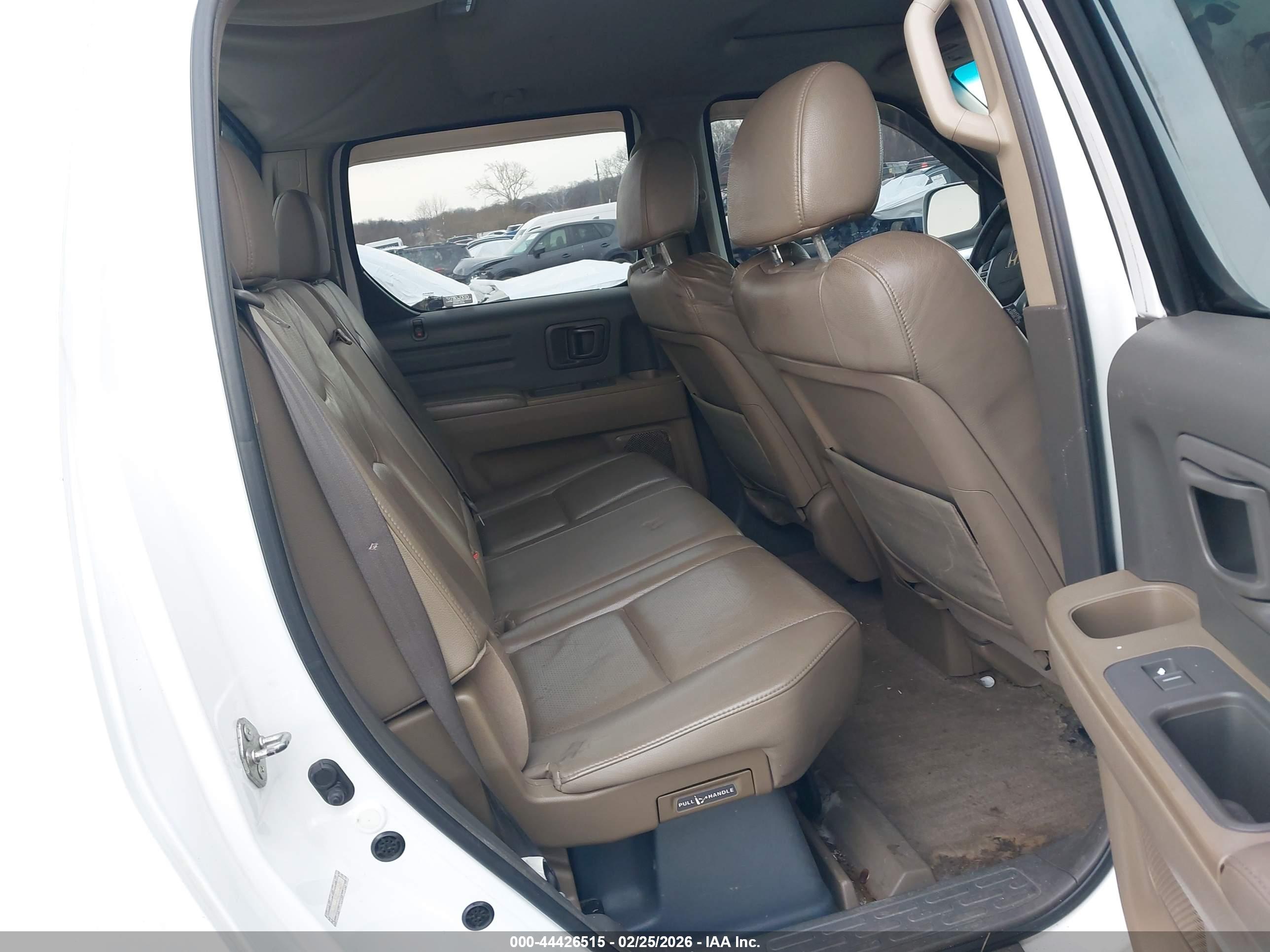 HONDA RIDGELINE image 8