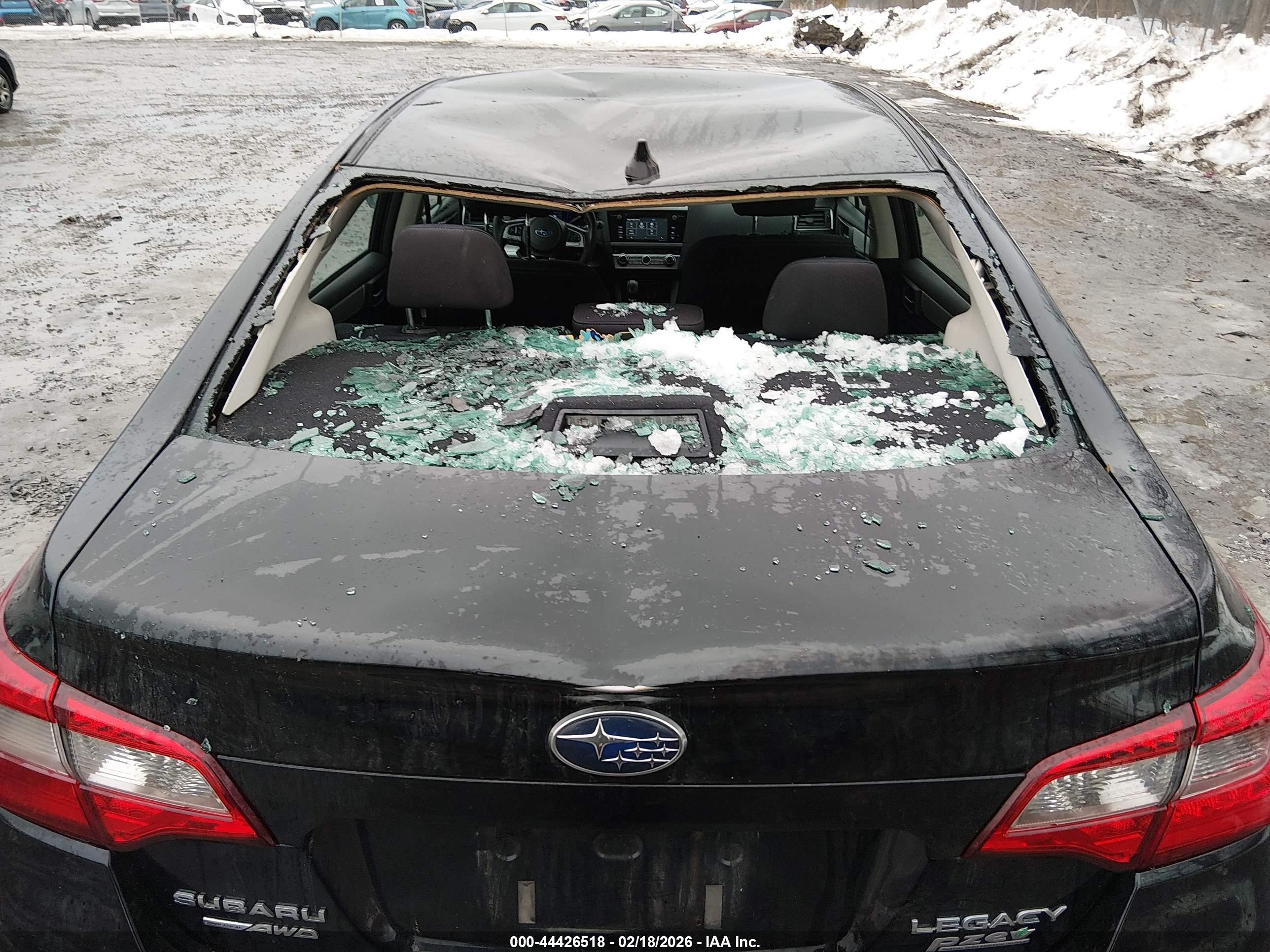 SUBARU LEGACY image 6