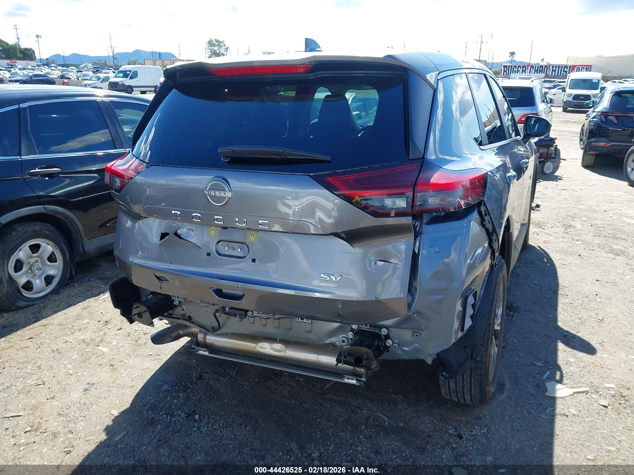 NISSAN ROGUE image 6