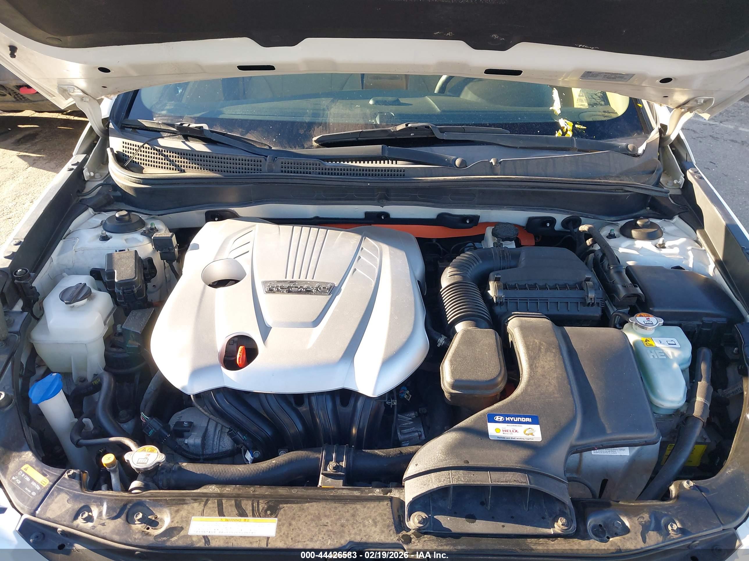 HYUNDAI SONATA image 10