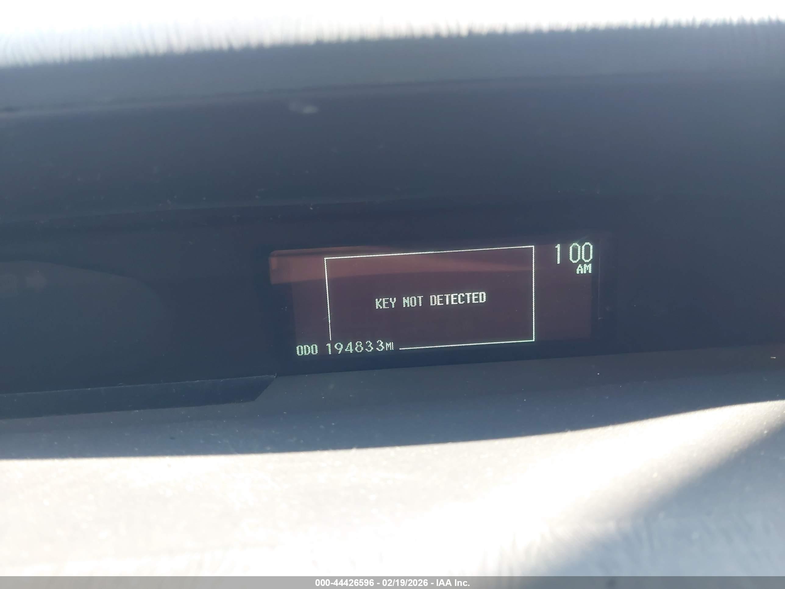TOYOTA PRIUS image 7