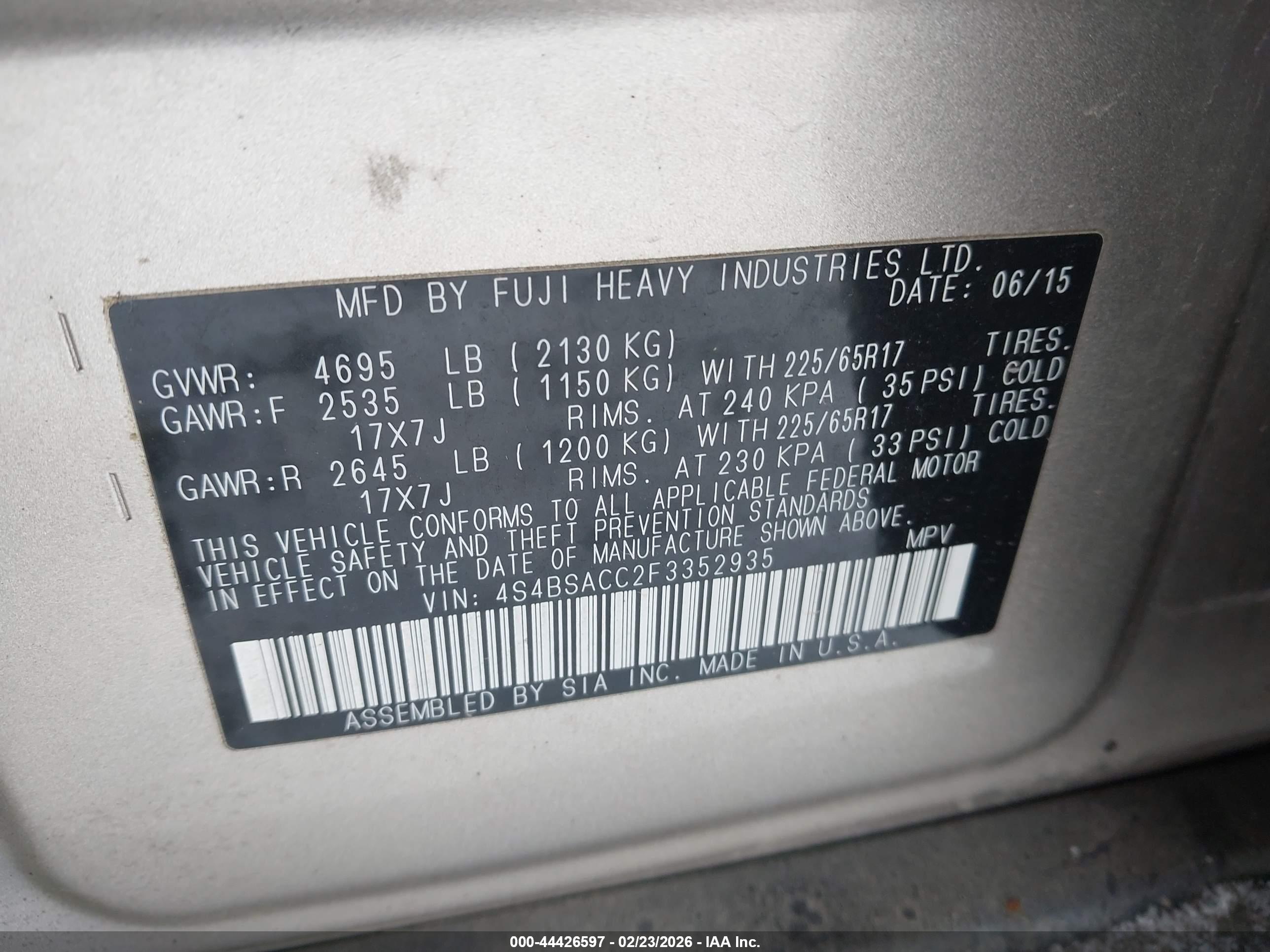 SUBARU OUTBACK image 9