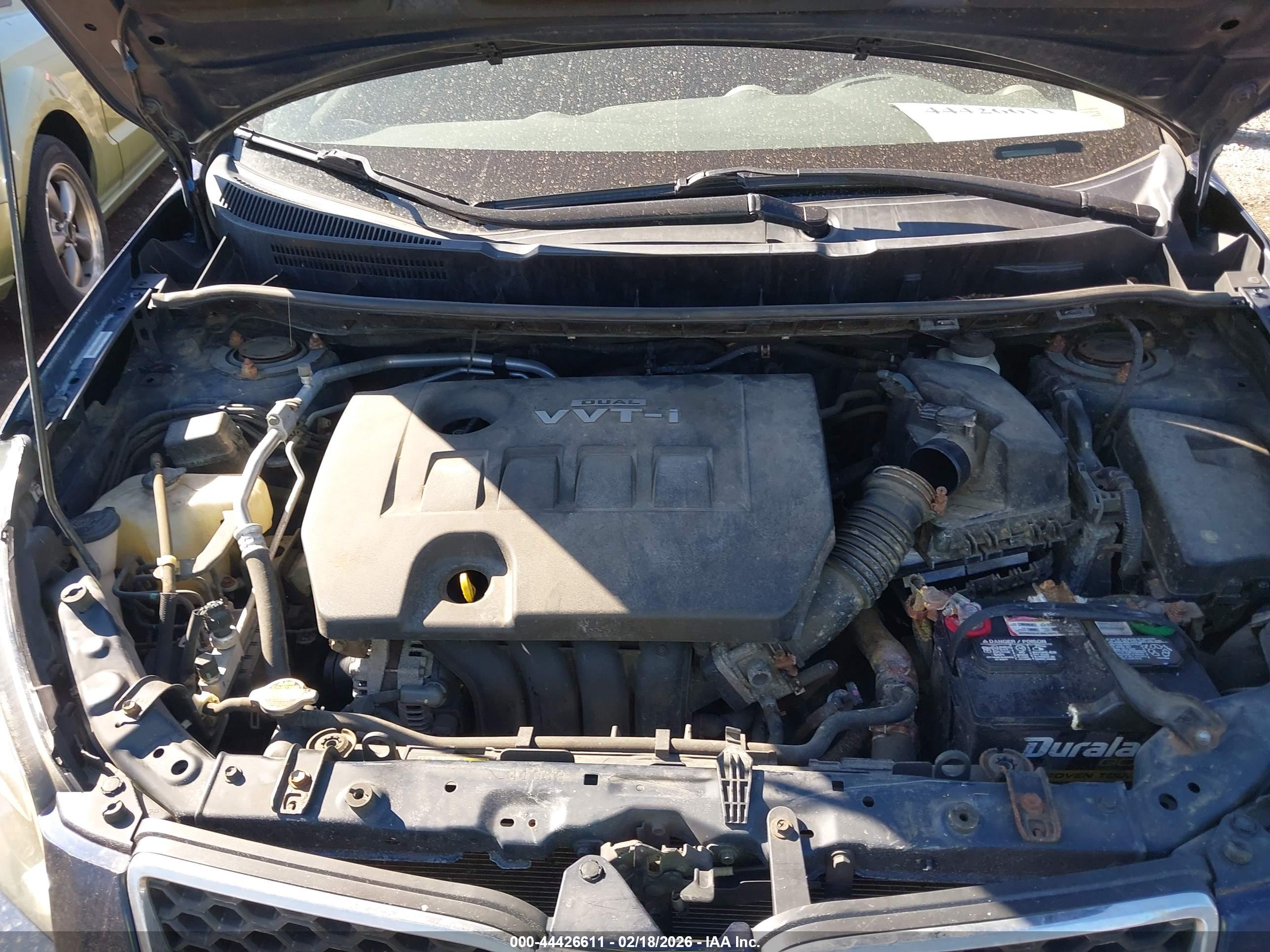 PONTIAC VIBE image 10
