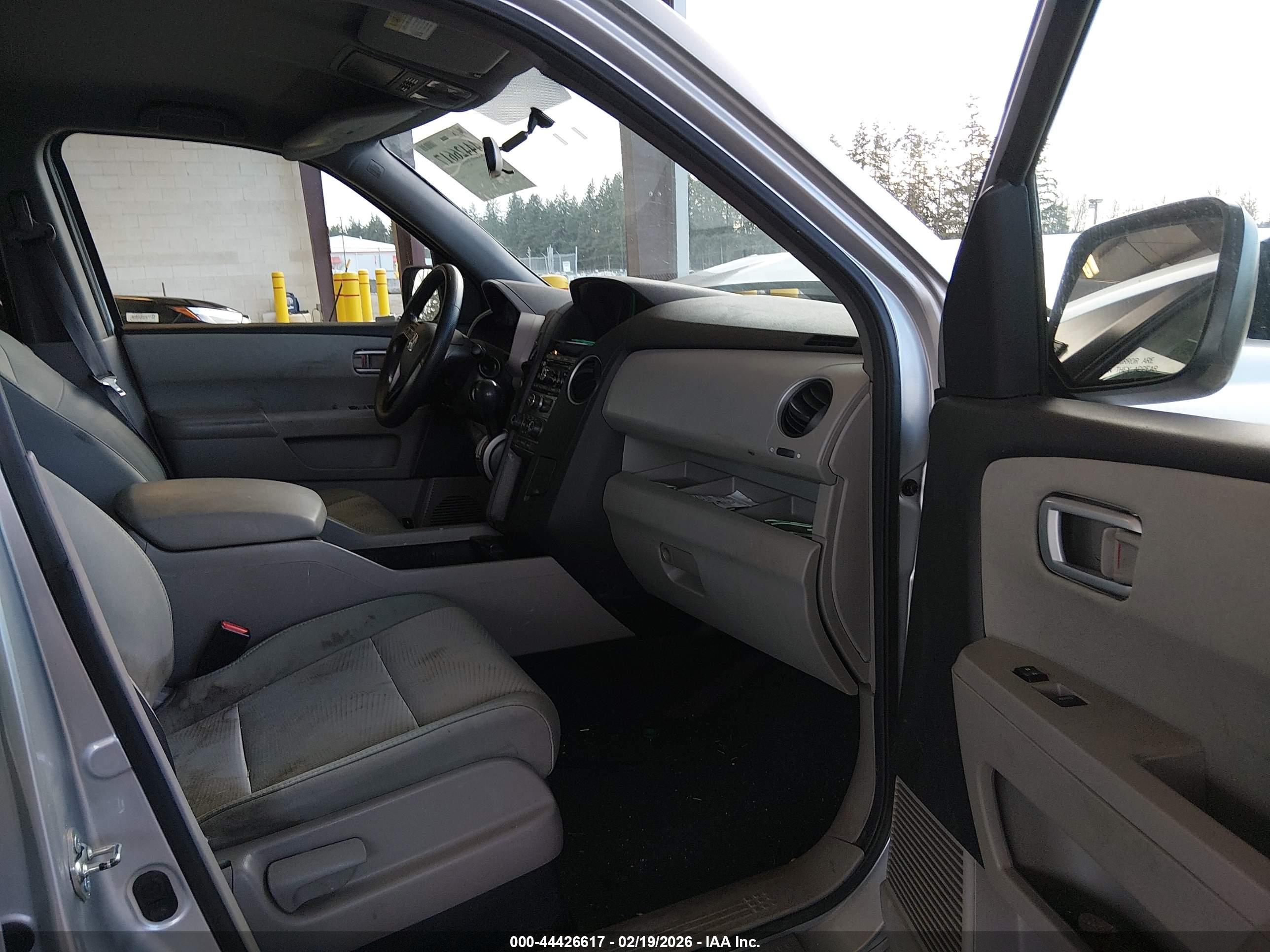 HONDA PILOT image 5