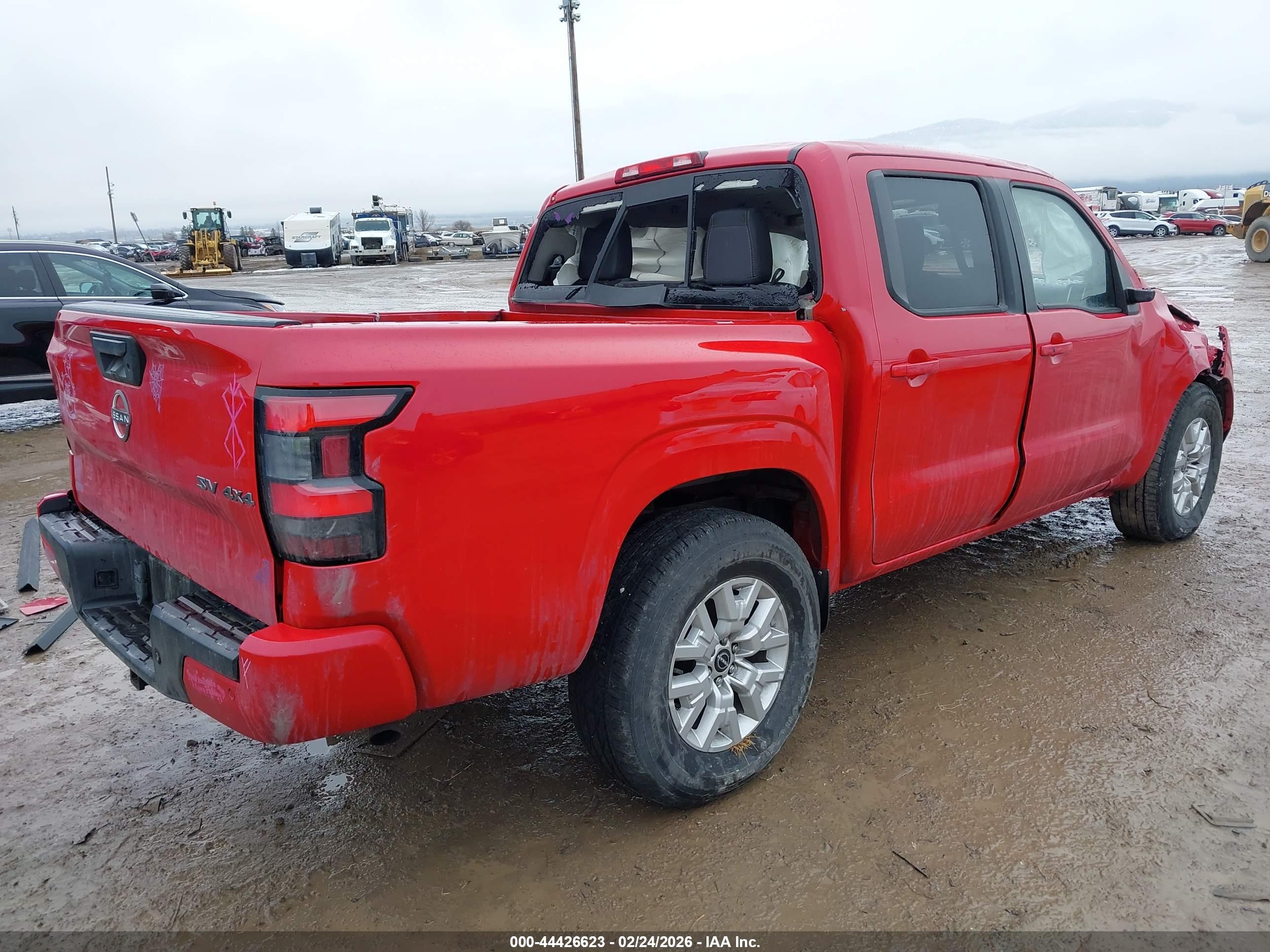 NISSAN FRONTIER image 4