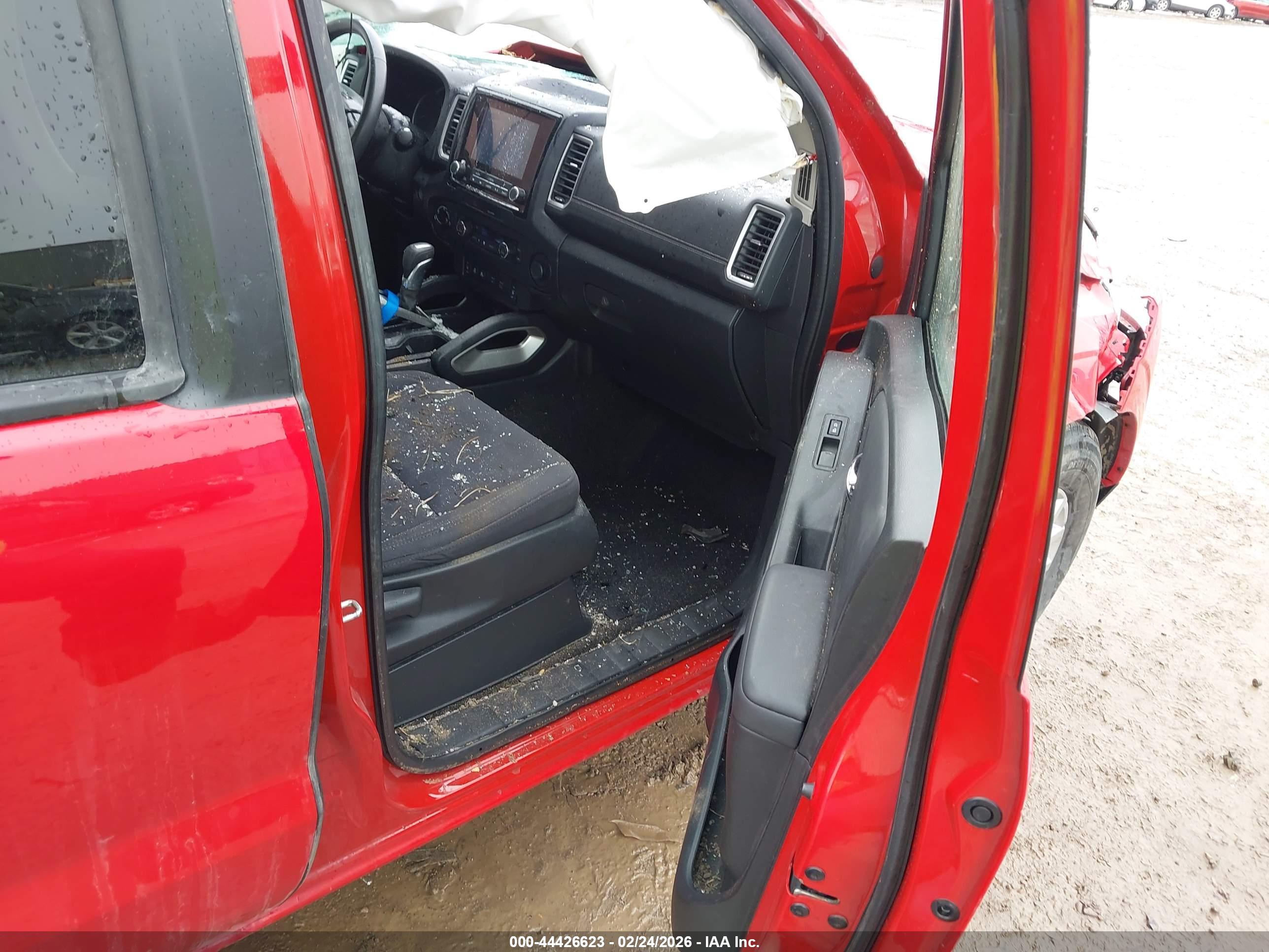 NISSAN FRONTIER image 5