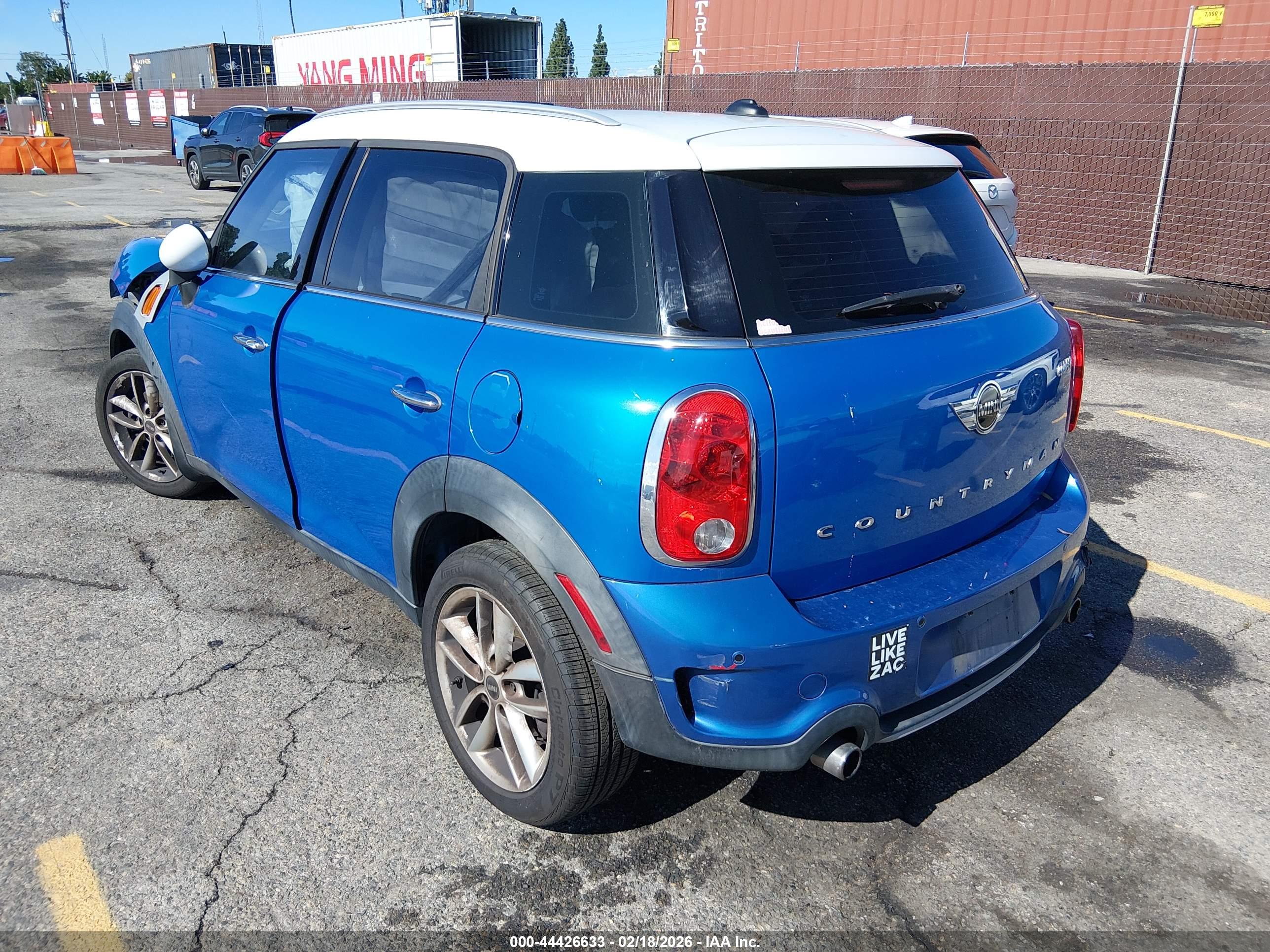 MINI COUNTRYMAN image 3
