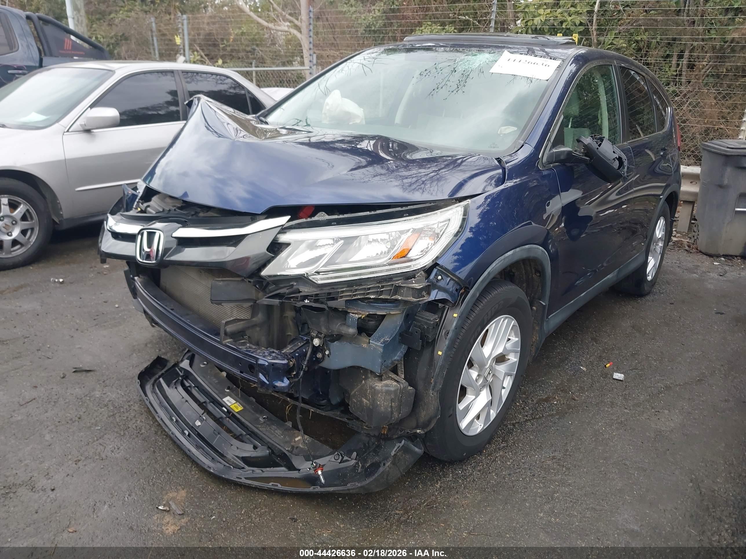 HONDA CR-V image 2