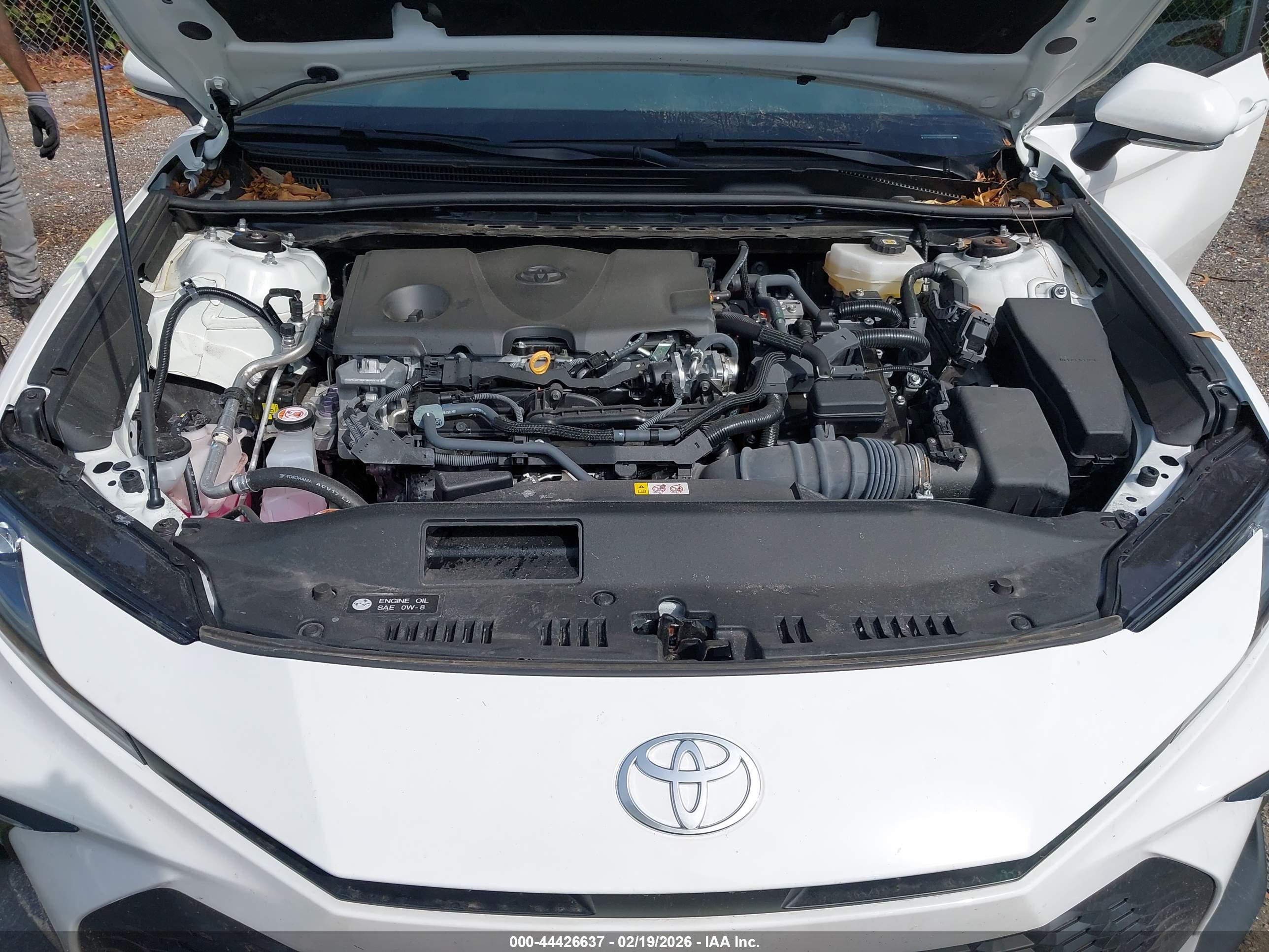 TOYOTA CAMRY image 10
