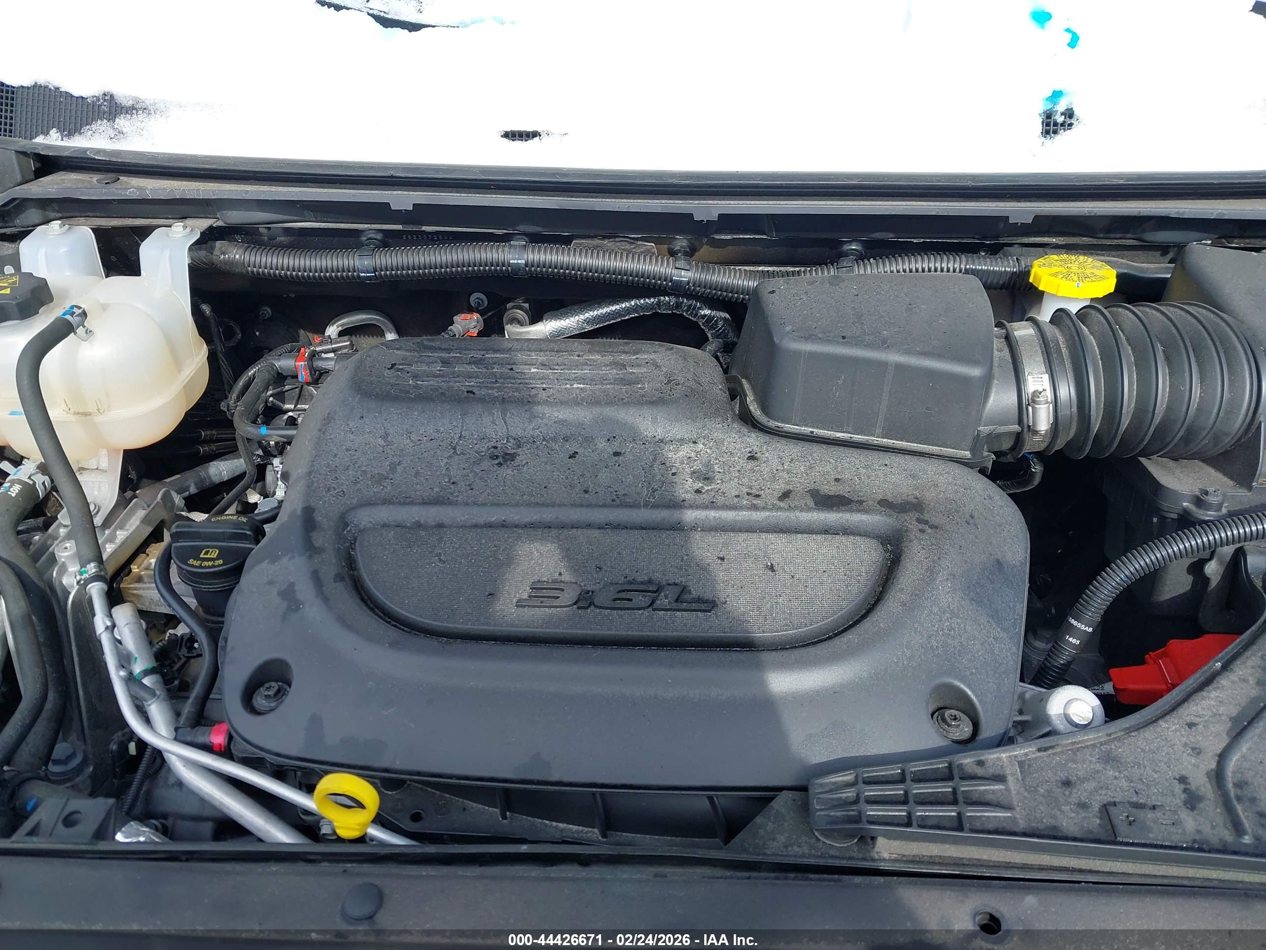 CHRYSLER PACIFICA image 10