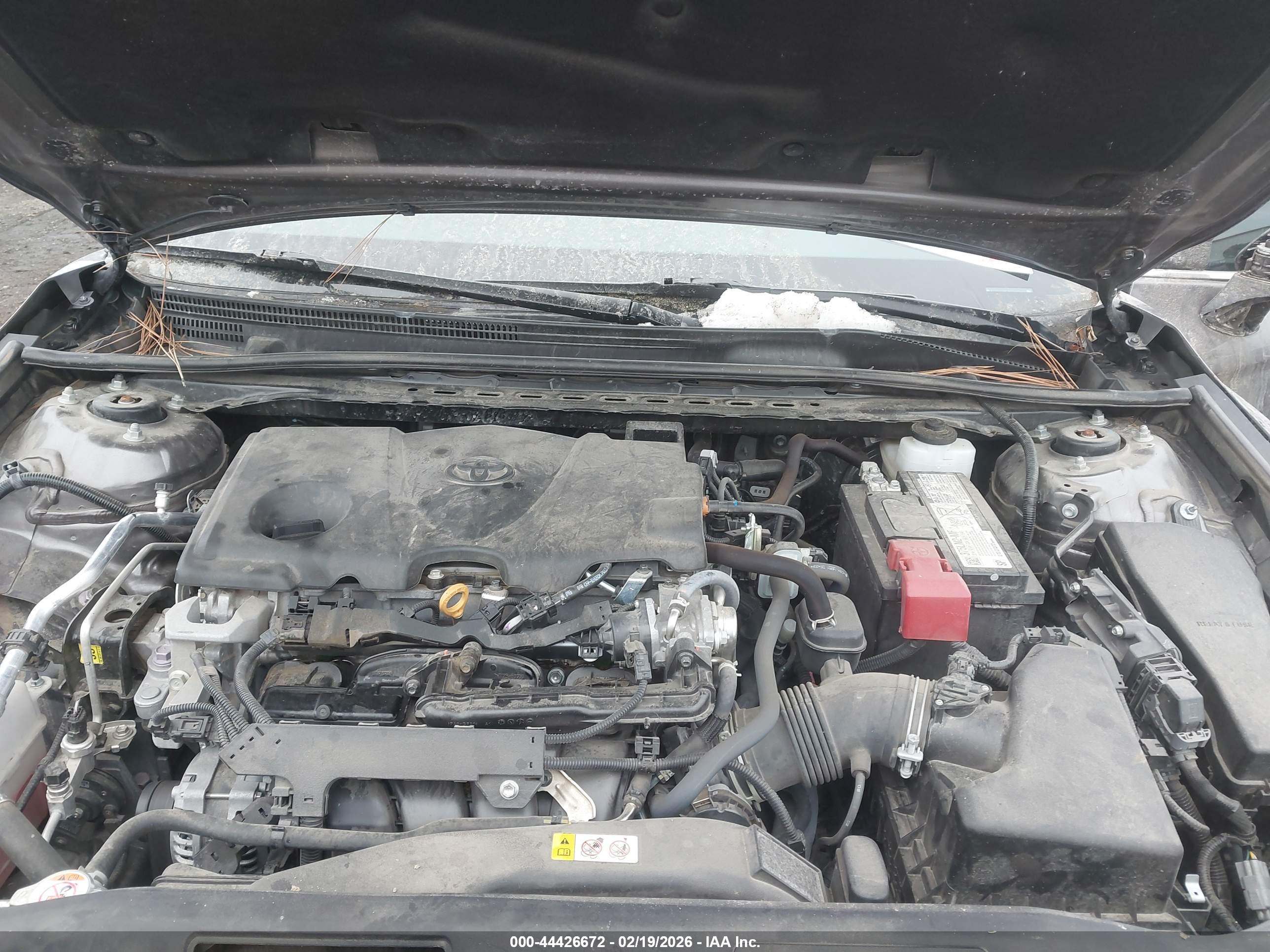 TOYOTA CAMRY image 10