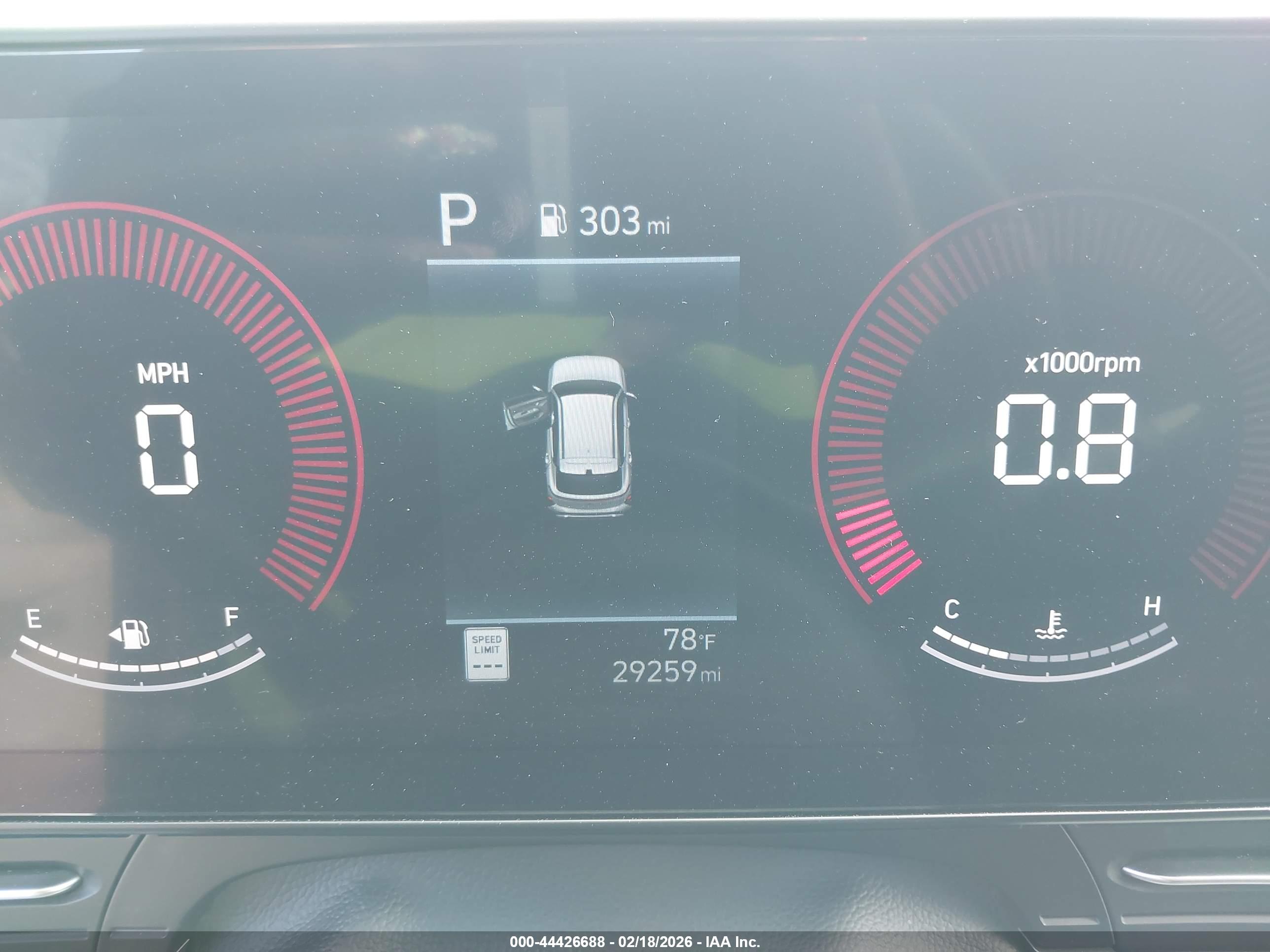HYUNDAI KONA image 7