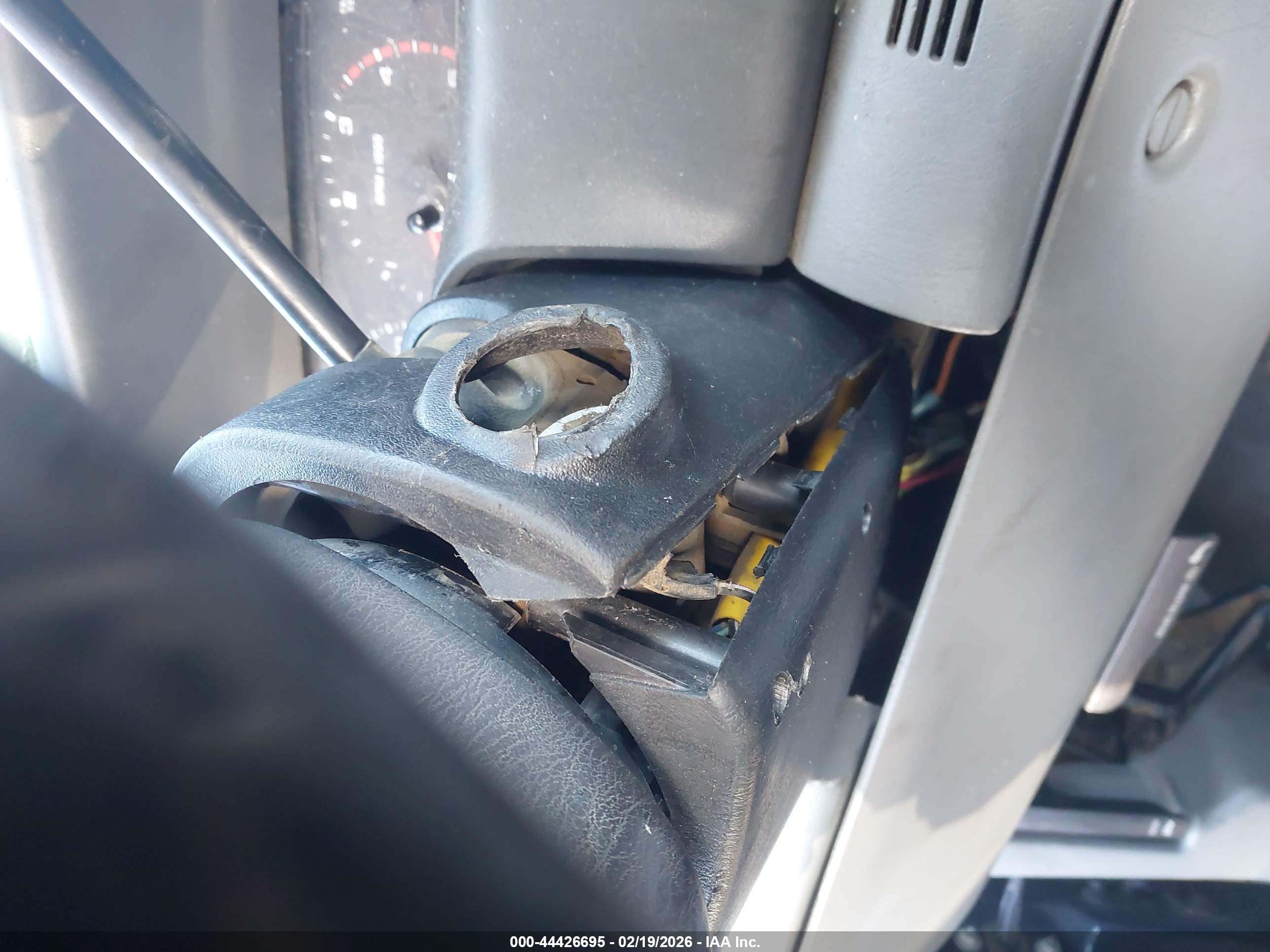 FORD F-350 image 6