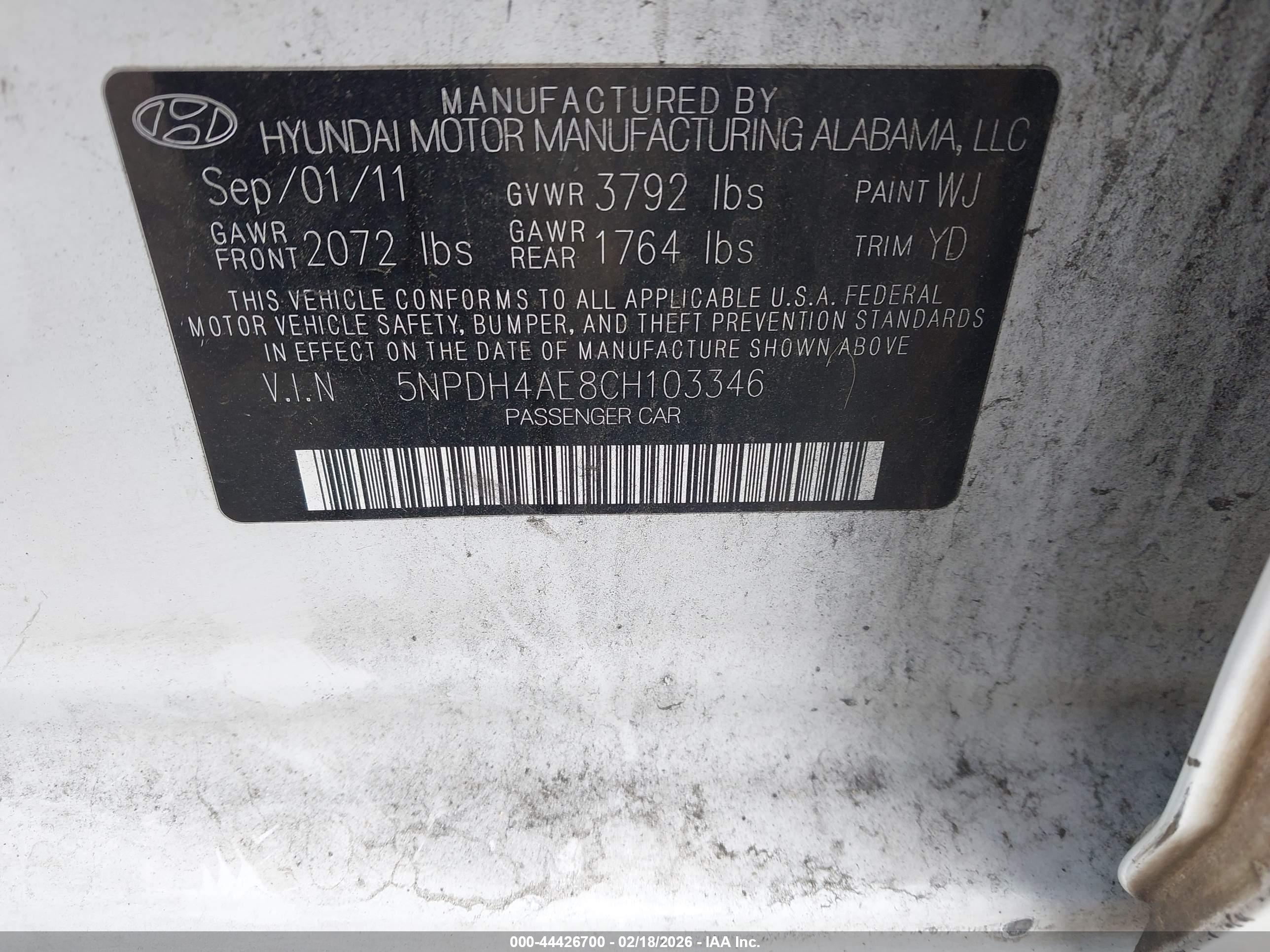HYUNDAI ELANTRA image 9