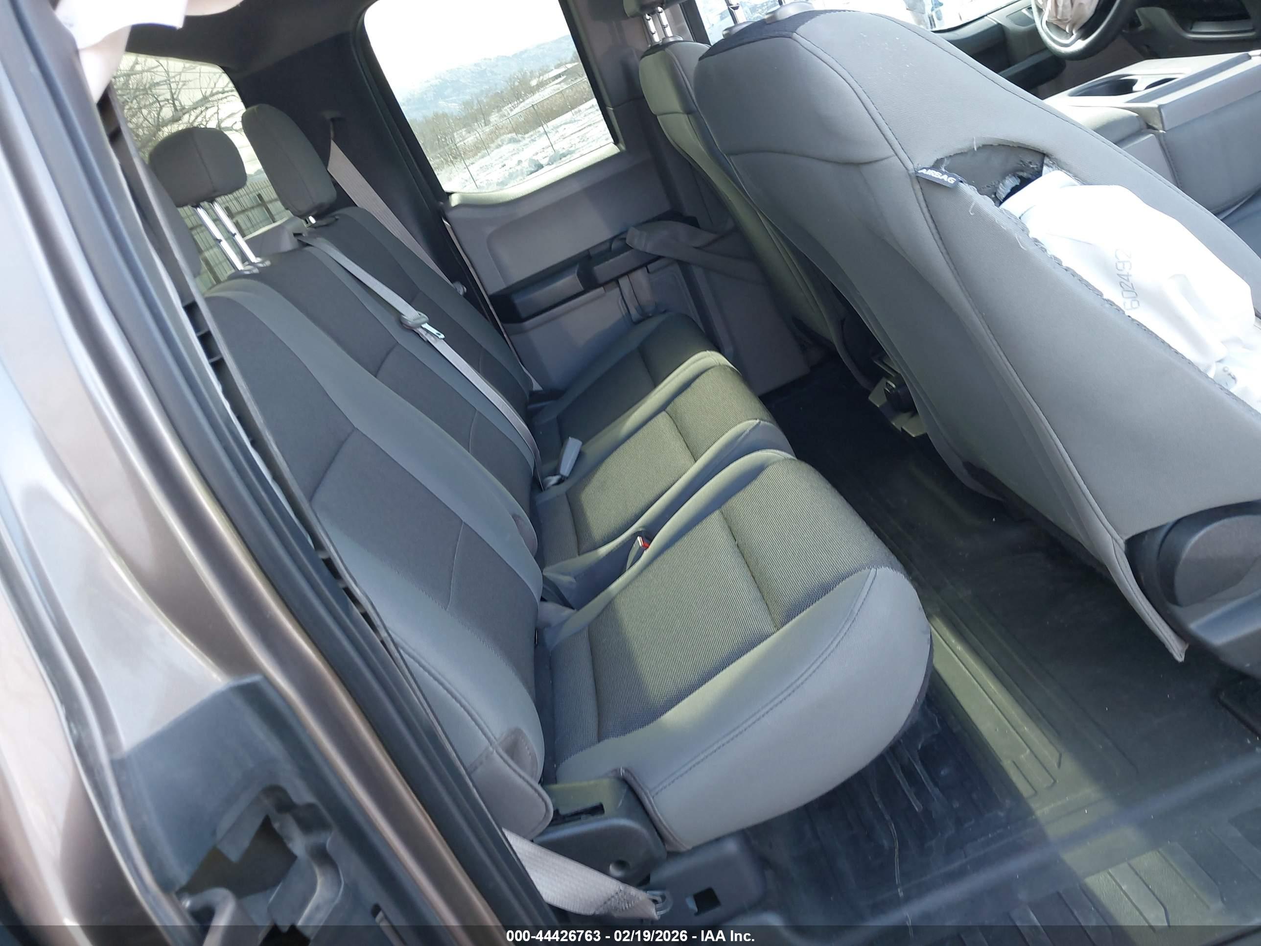 FORD F-150 image 8