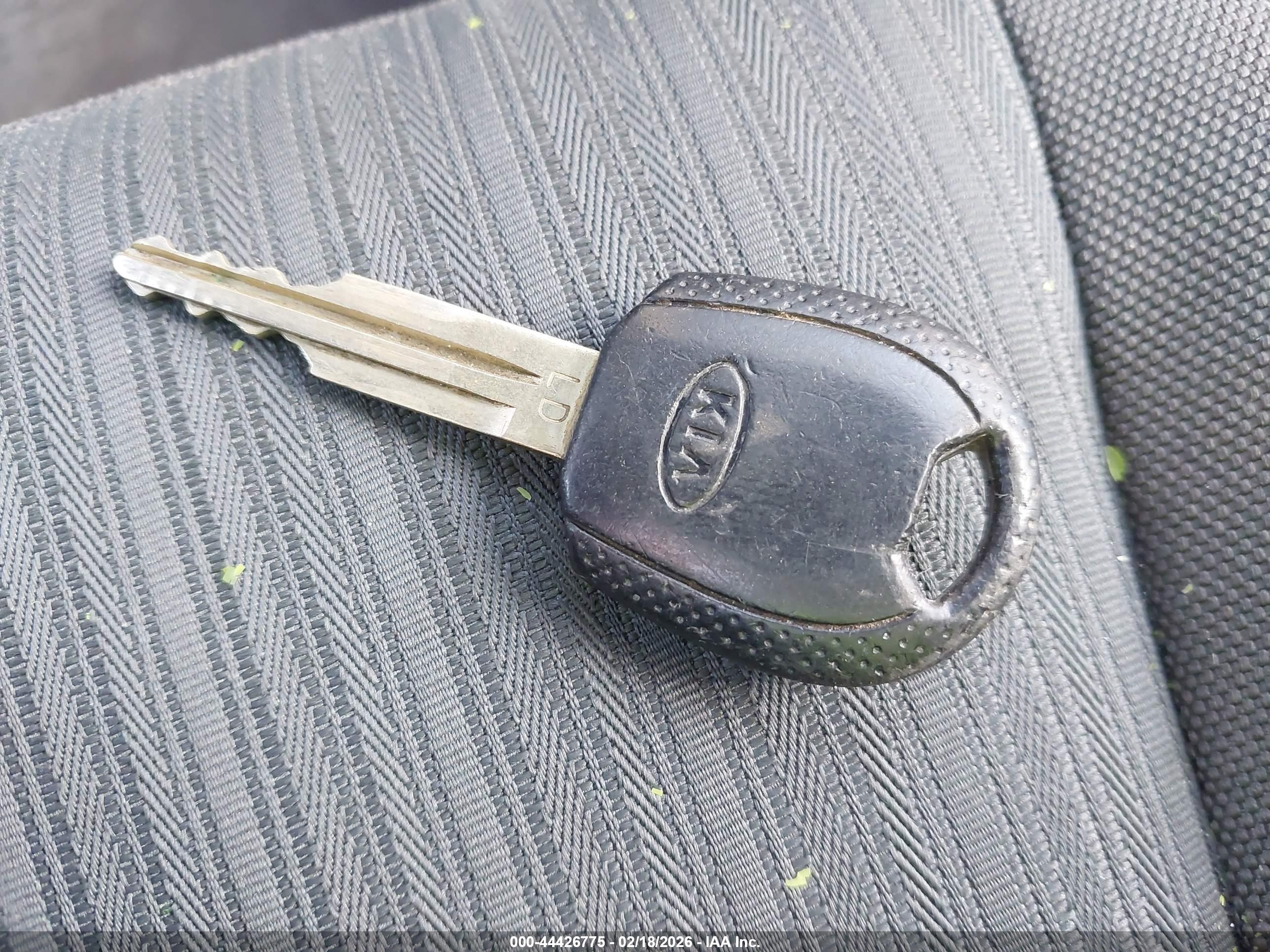 KIA SPORTAGE image 11