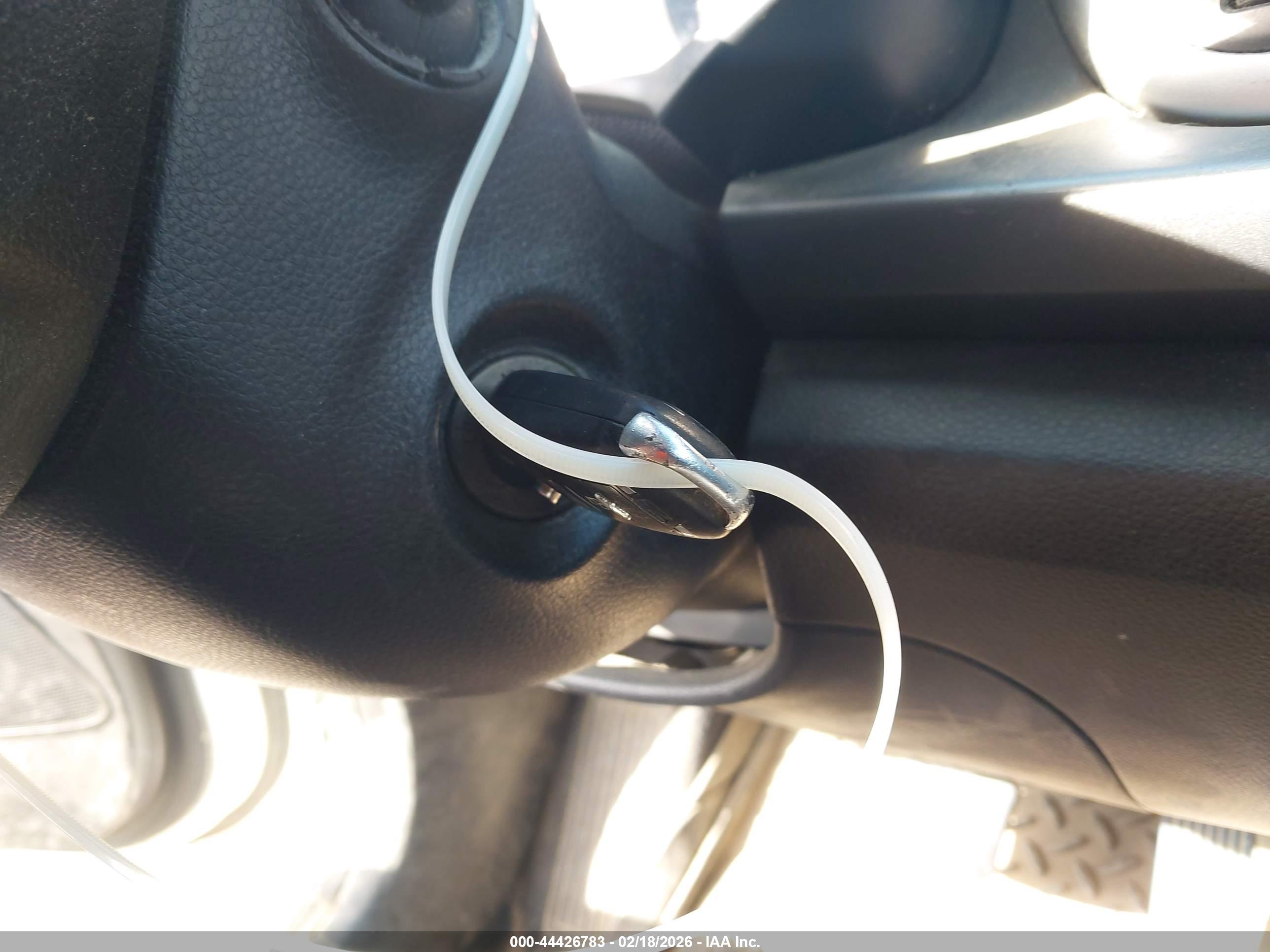 KIA RIO image 11