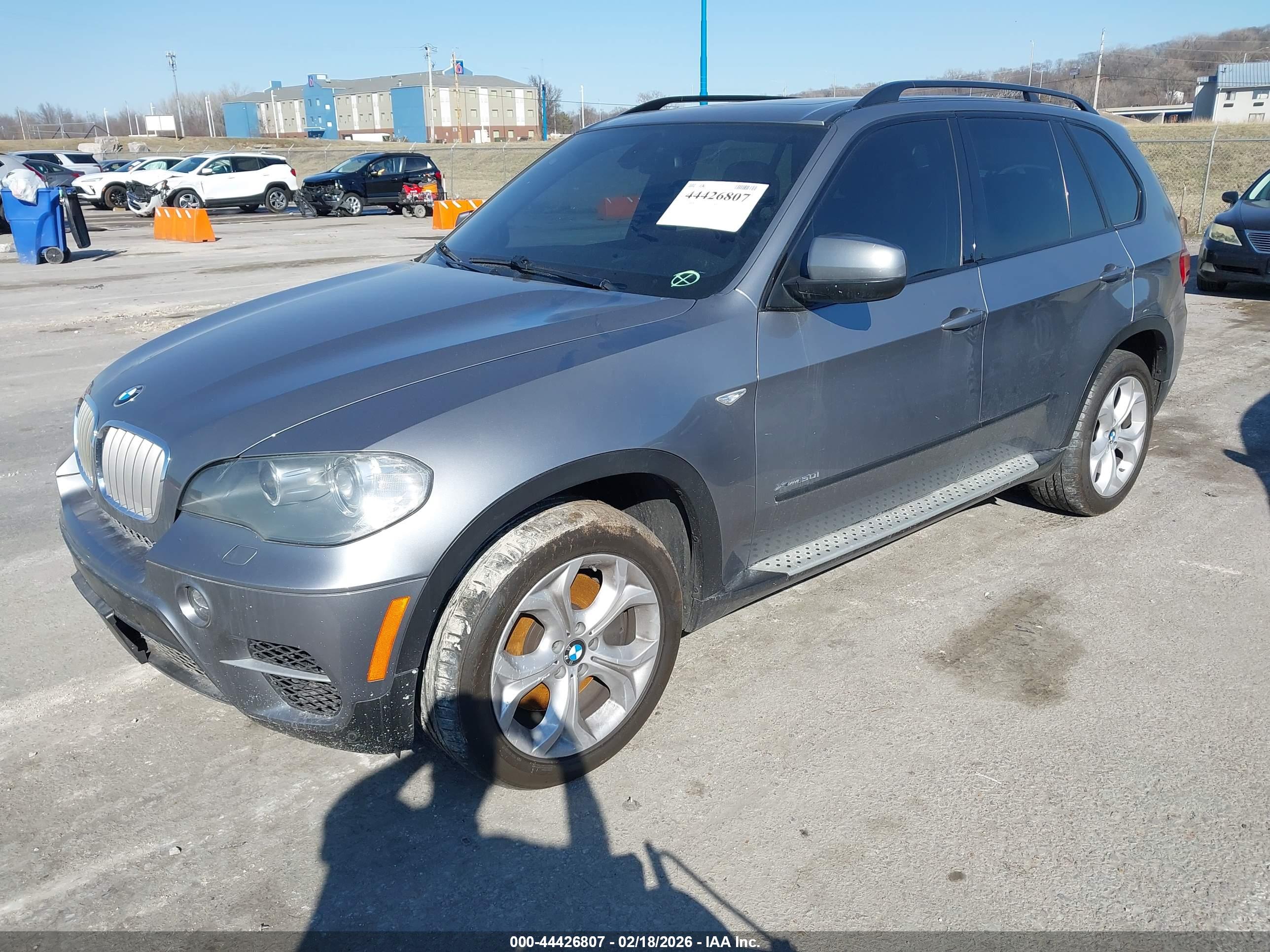 BMW X5 image 2