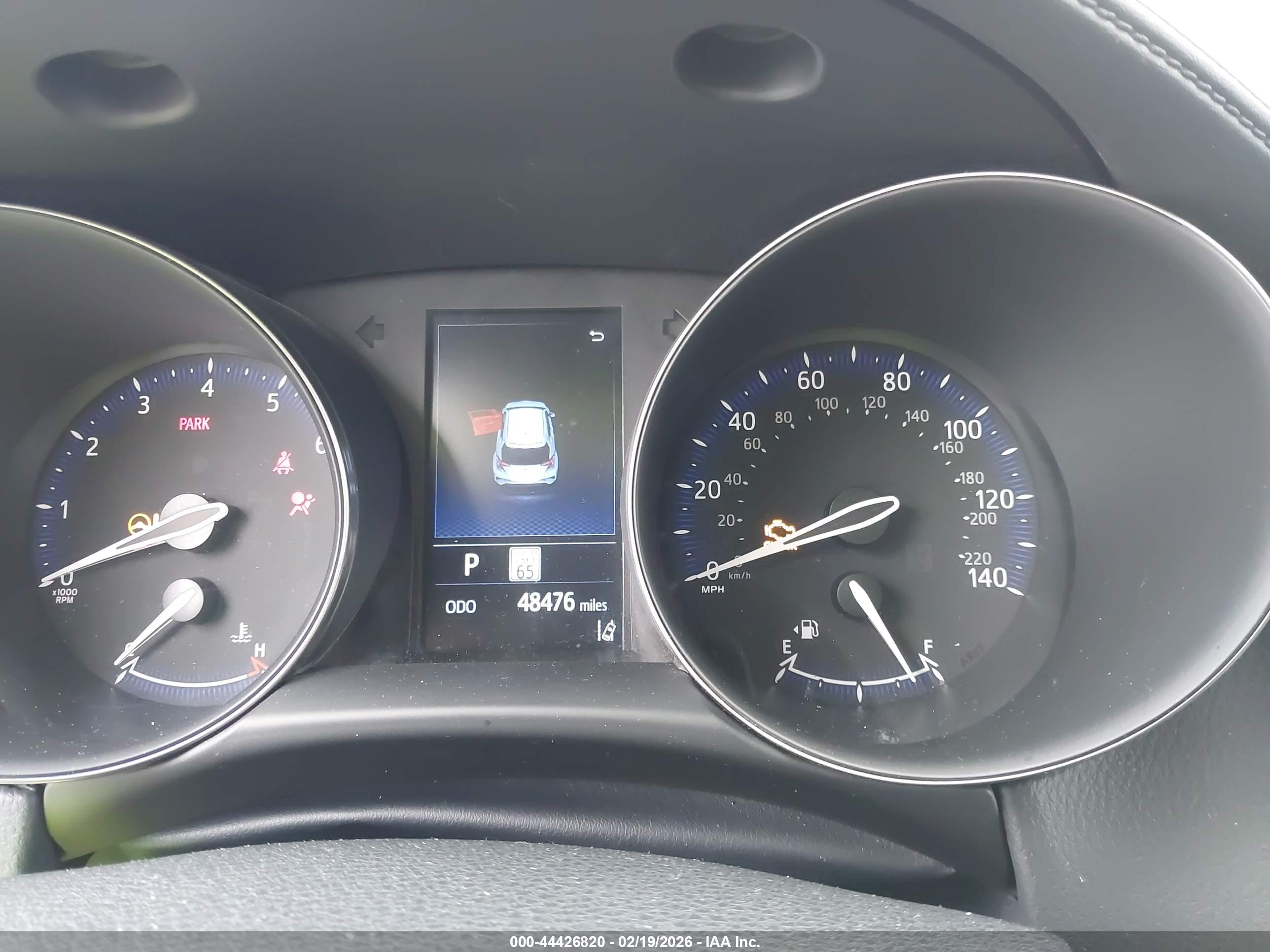 TOYOTA C-HR image 7